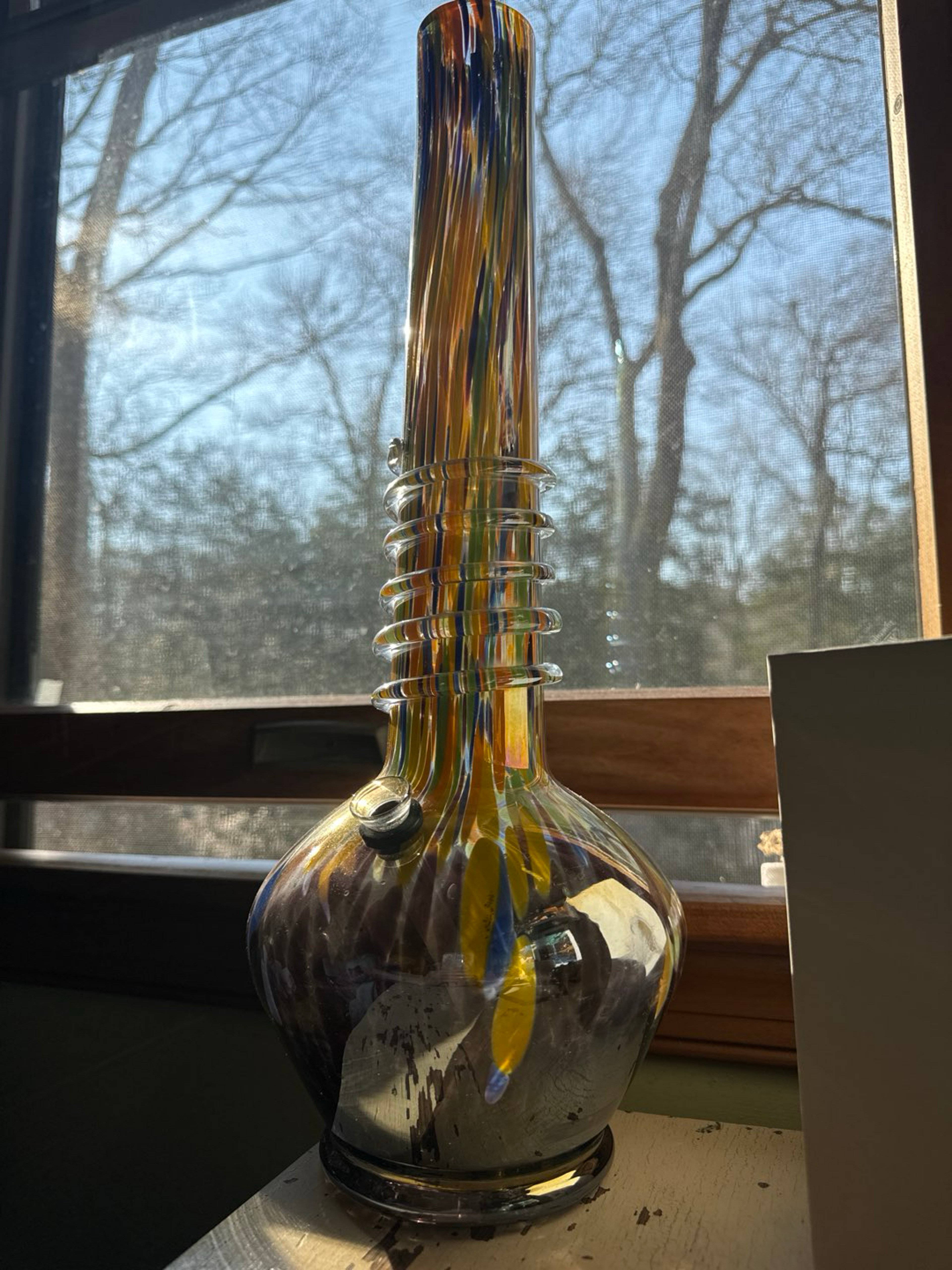Preview pic of Multicolor Bong, no slider