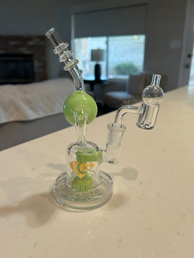 Preview pic of Diamond Glass Recycler Rig