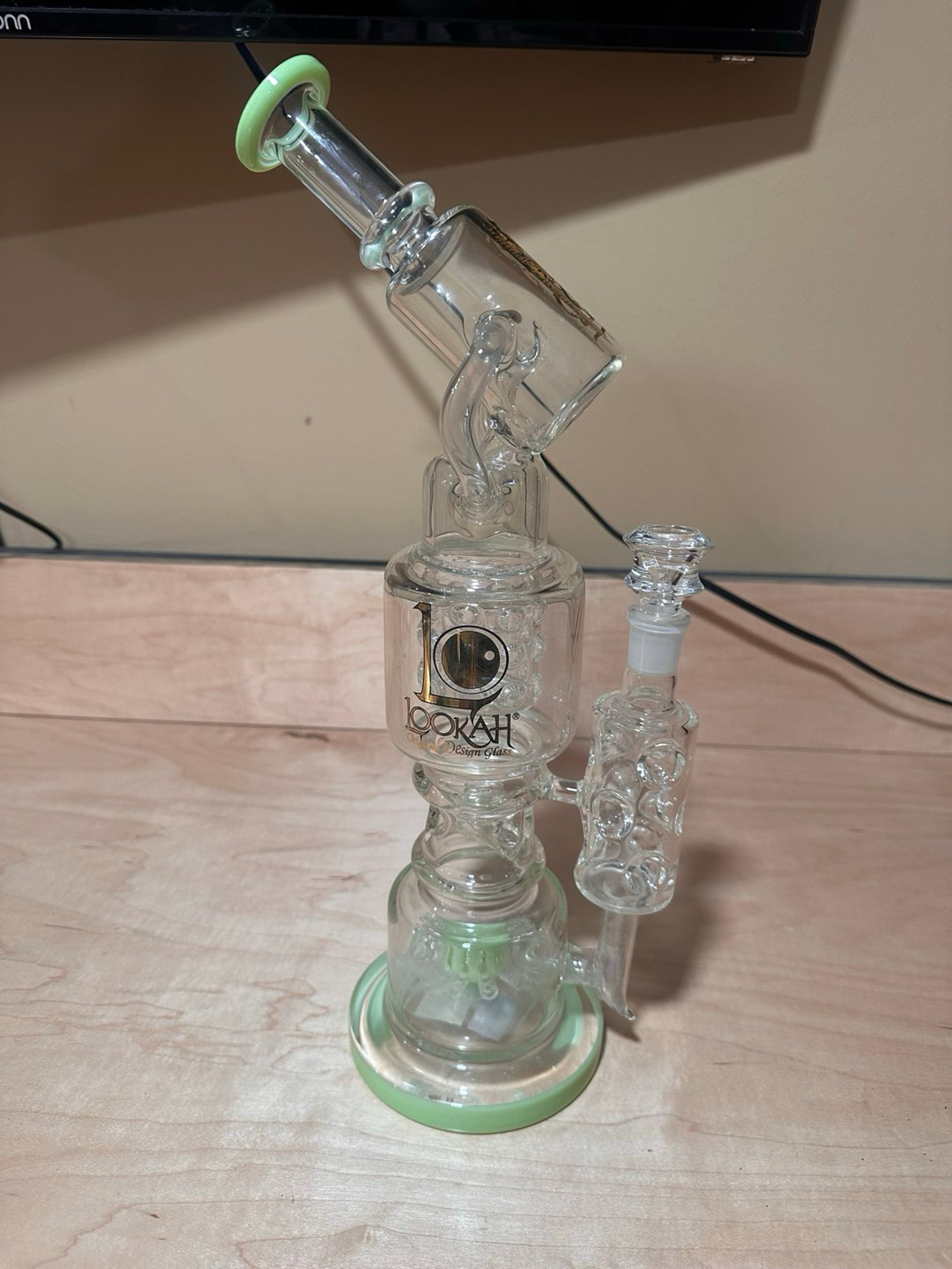 Preview pic of Lookah 16" Emerald Sprinkler Perc Triple Chamber Recycler Glass Bong