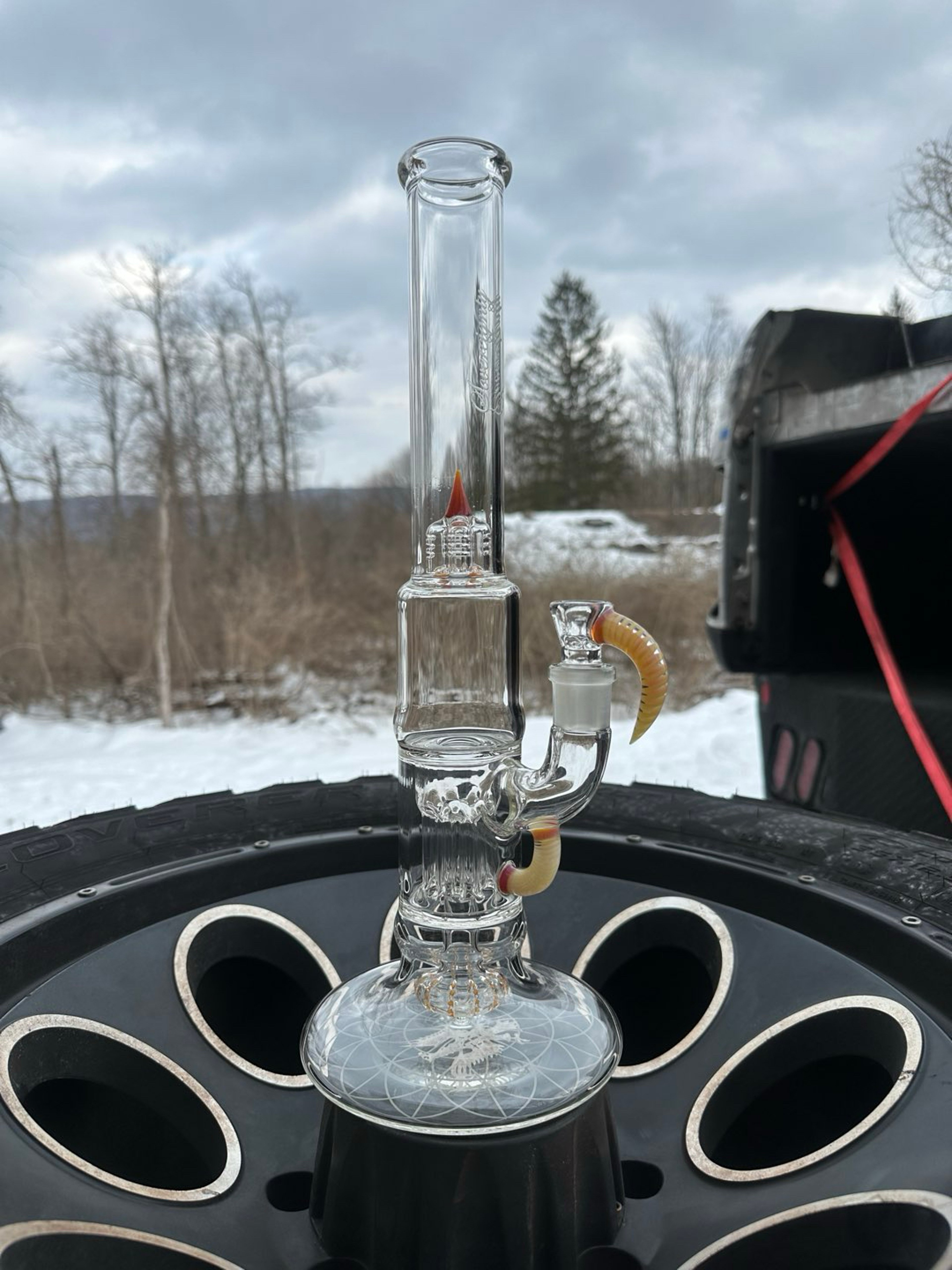 Sovereignty hallow foot pint pillar image 0