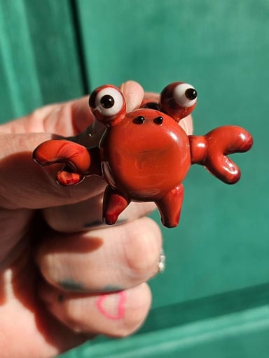 Preview pic of Crabby Pendy