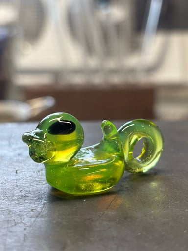 Preview pic of Arc Raiders Alien Duck Charm / Pendant