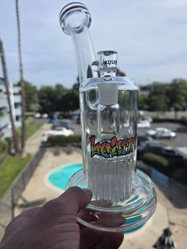Preview pic of Leisure 30 Arm Bubbler