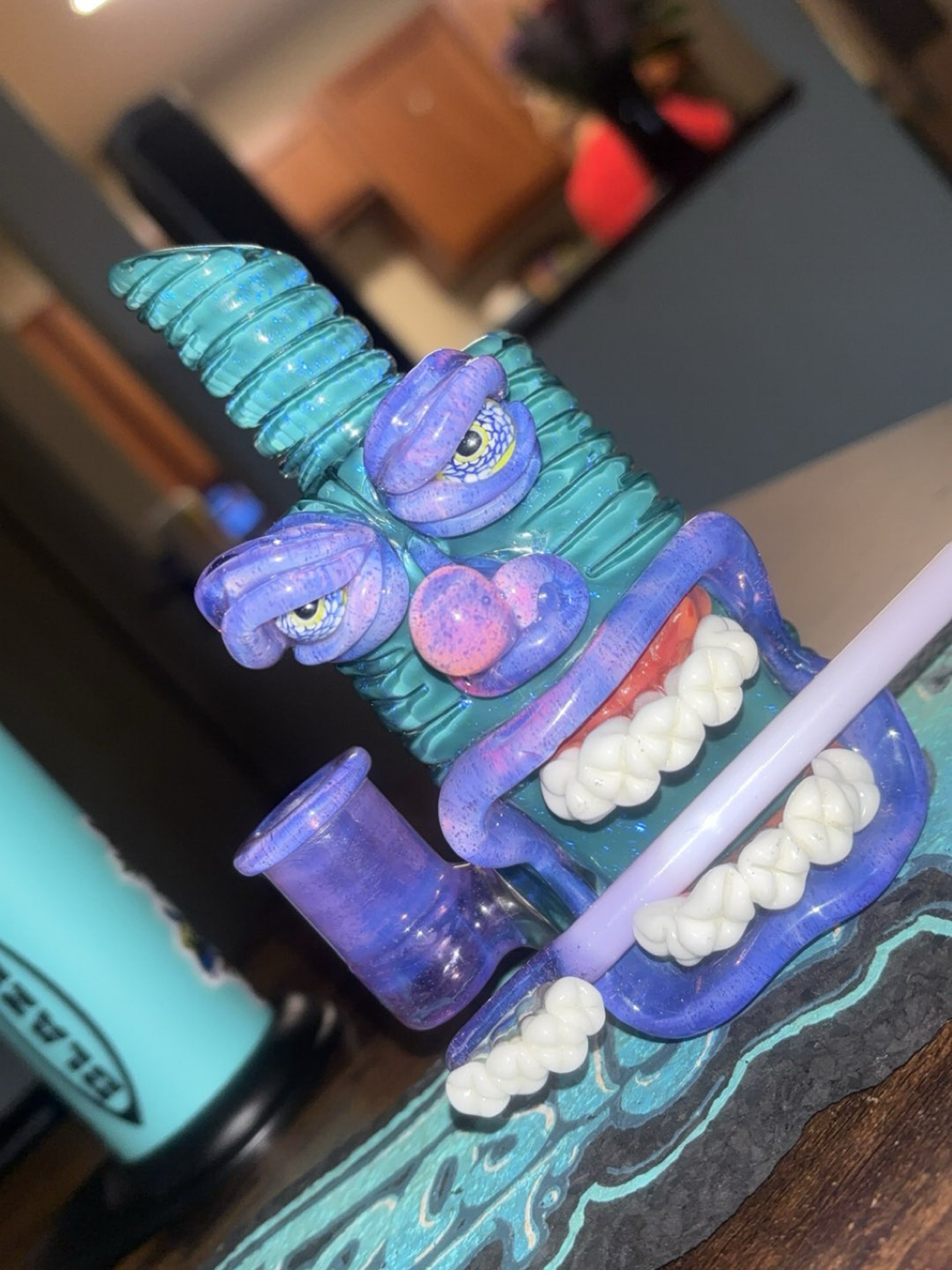 Preview pic of Frosty fresh full face