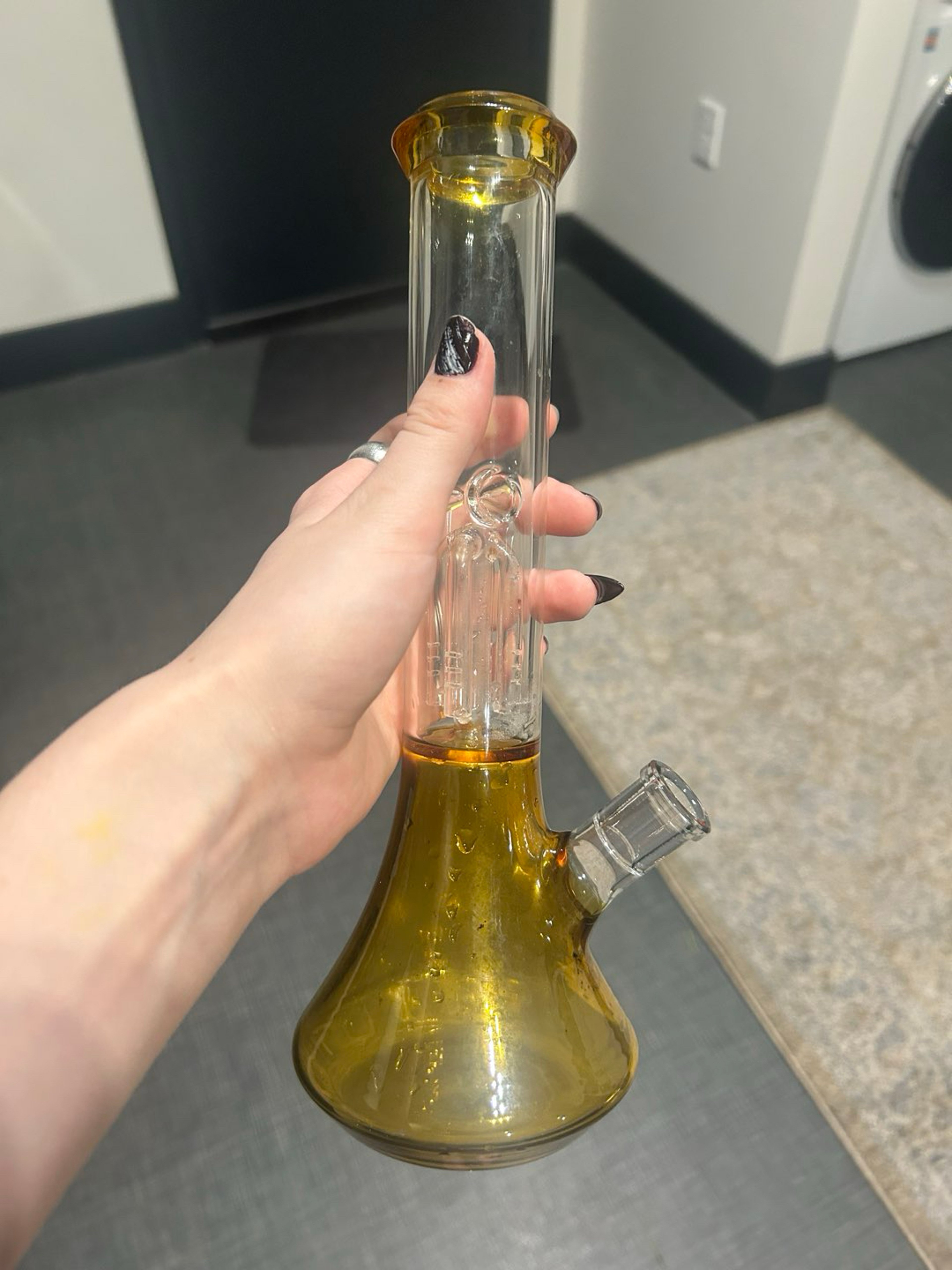 Preview pic of Amber beaker