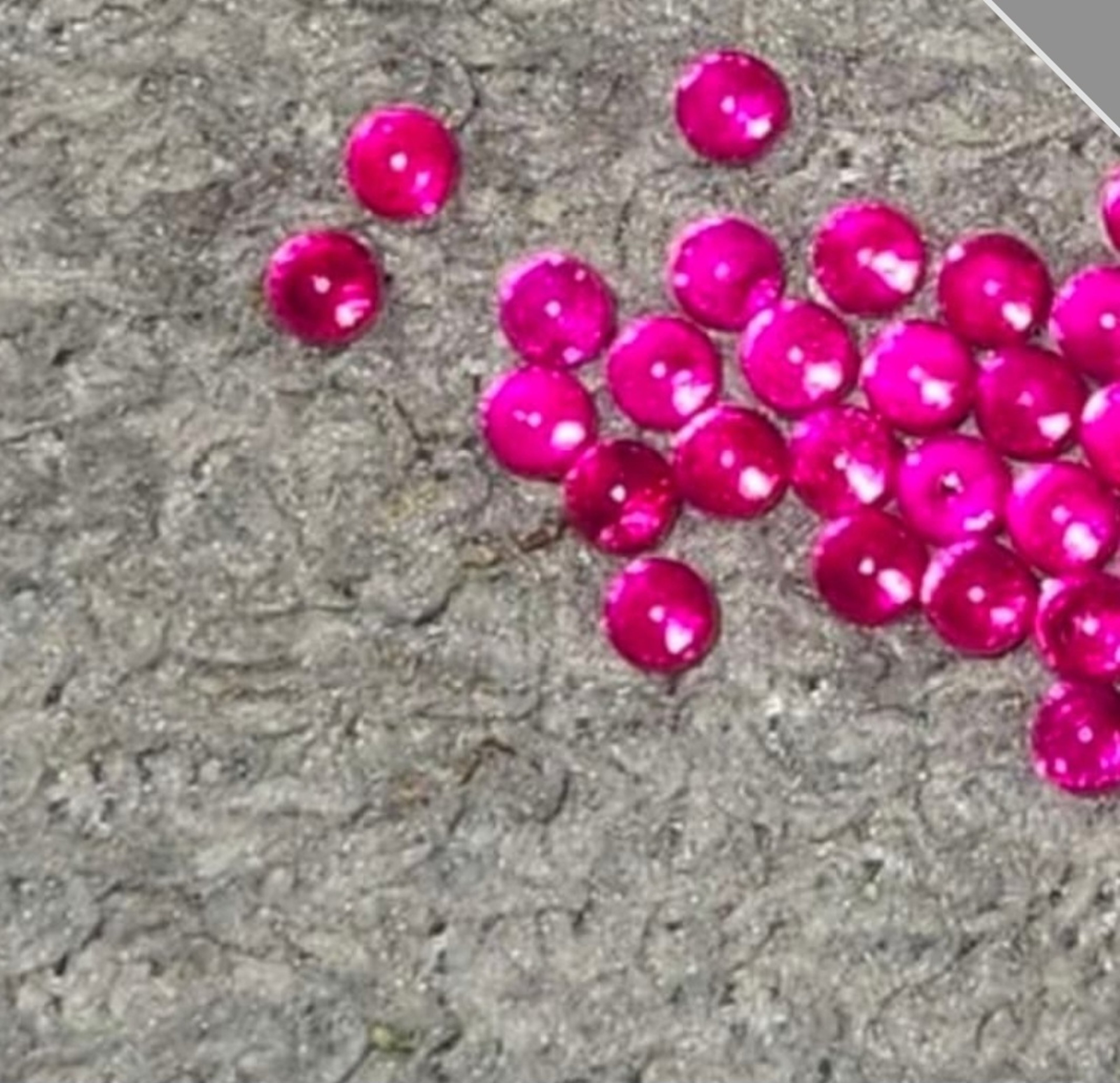 Preview pic of 20 count 3mm ruby terp pearls.