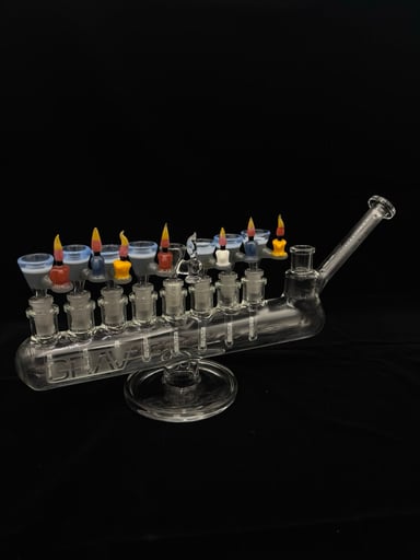 Preview pic of GravLabs Menorah Bong with Custom Bowl Set