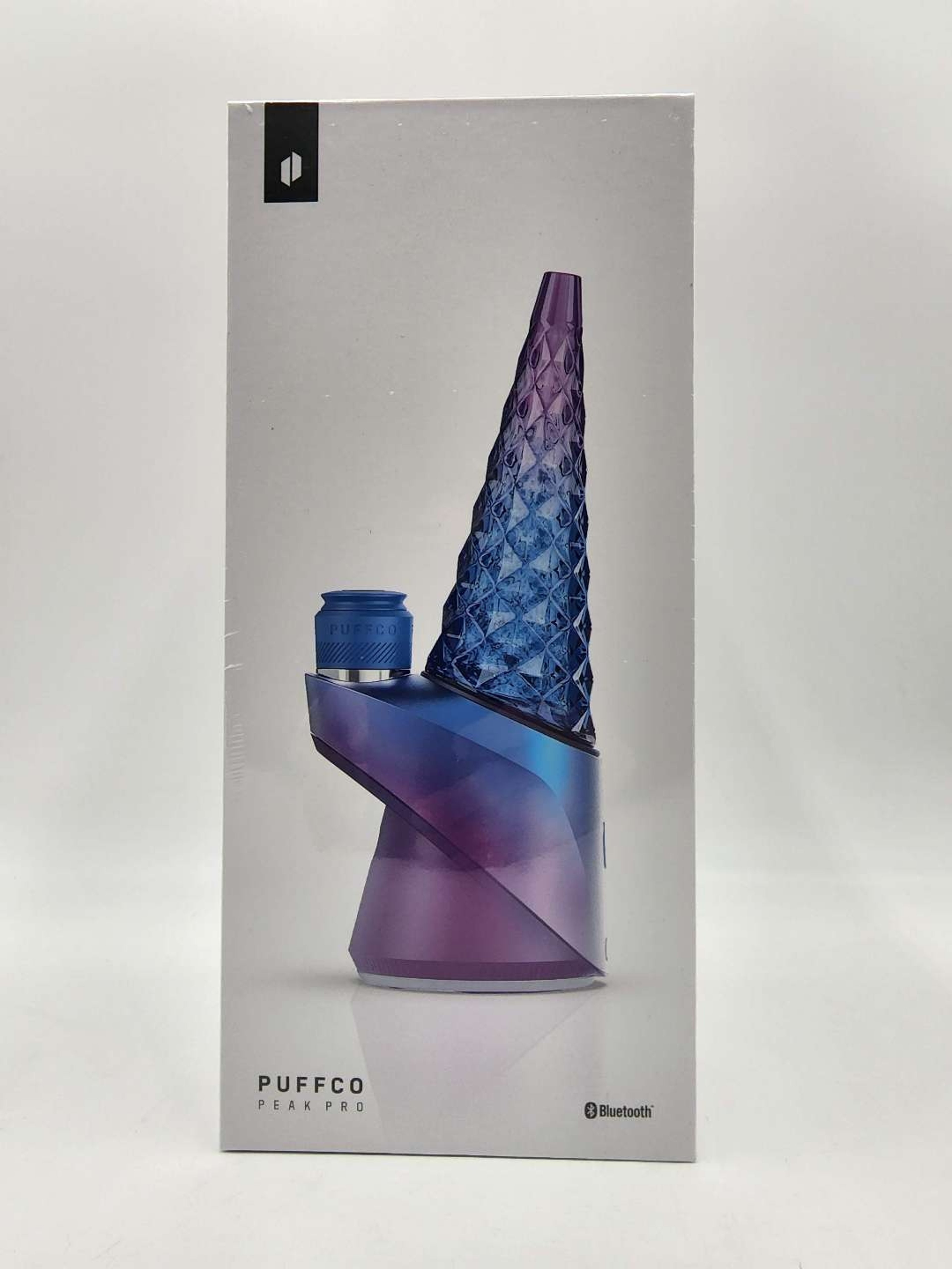 Preview pic of Puffco peak pro Indiglow limited edition brand new