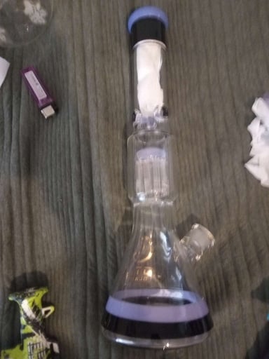 Preview pic of Bong