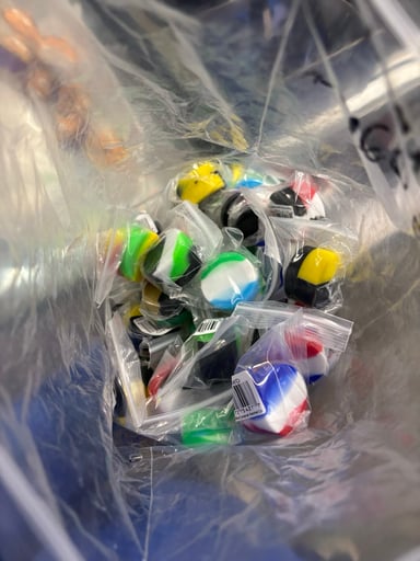 Preview pic of x54 Silicone Containers (BULK 54 of them)