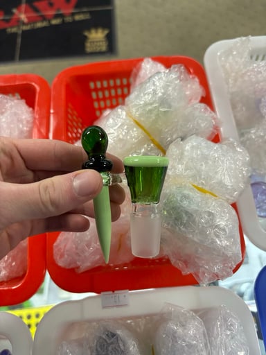 Preview pic of x15 18mm Slides (BULK)