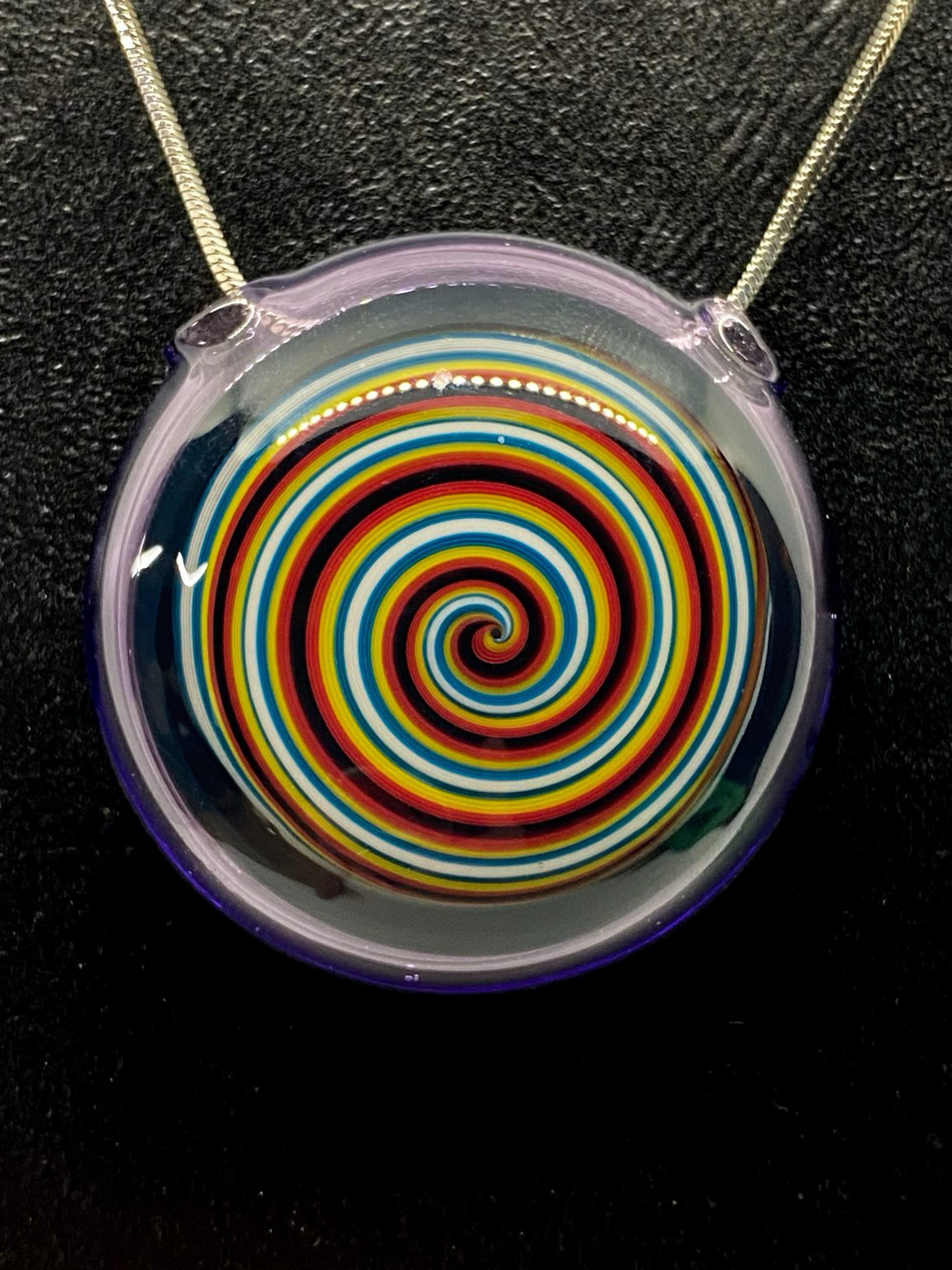 Preview pic of Cdq Glass Disc Pendant
