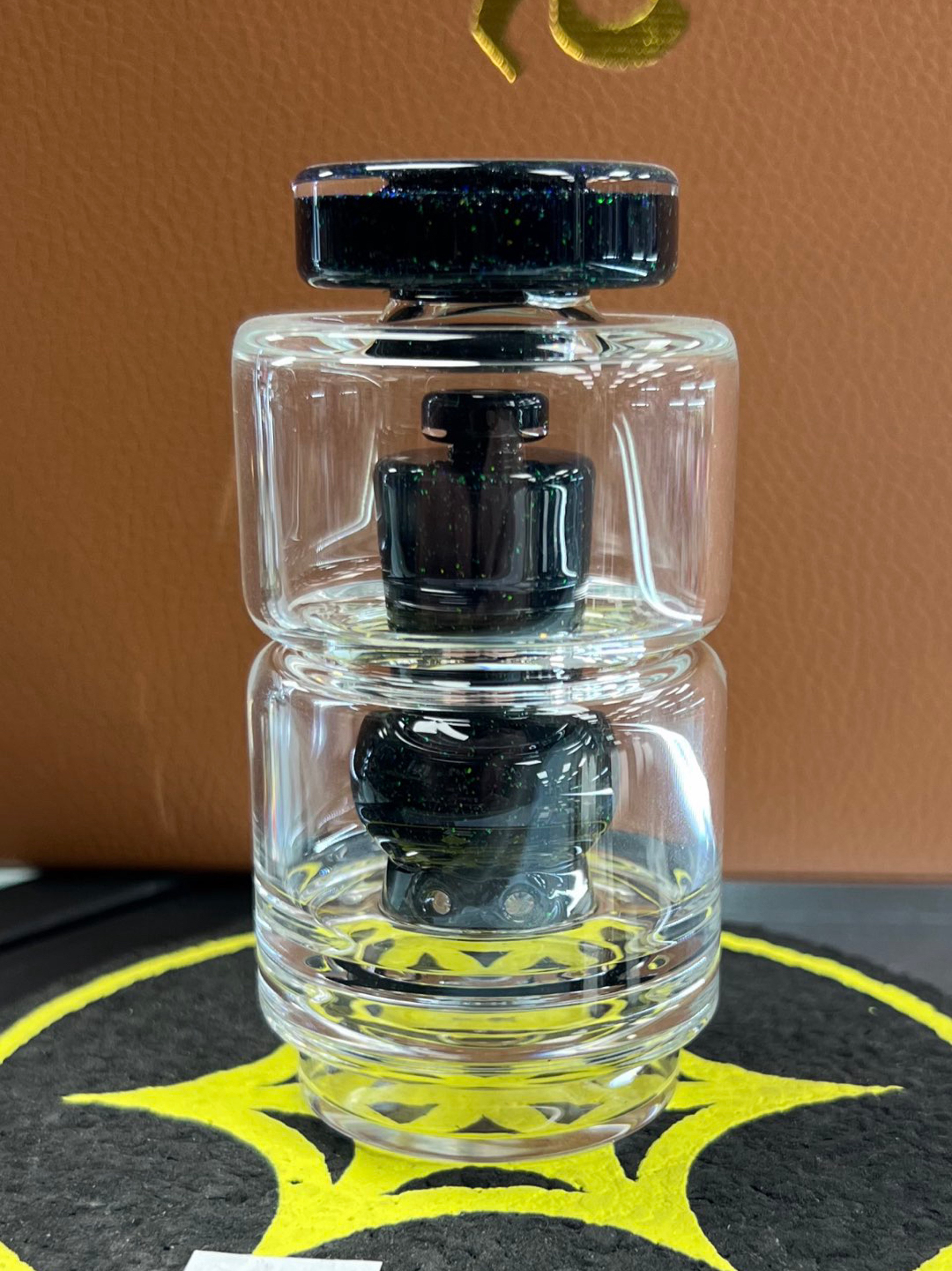 Preview pic of Spiders glass Puffco pro top Black / crushed opal