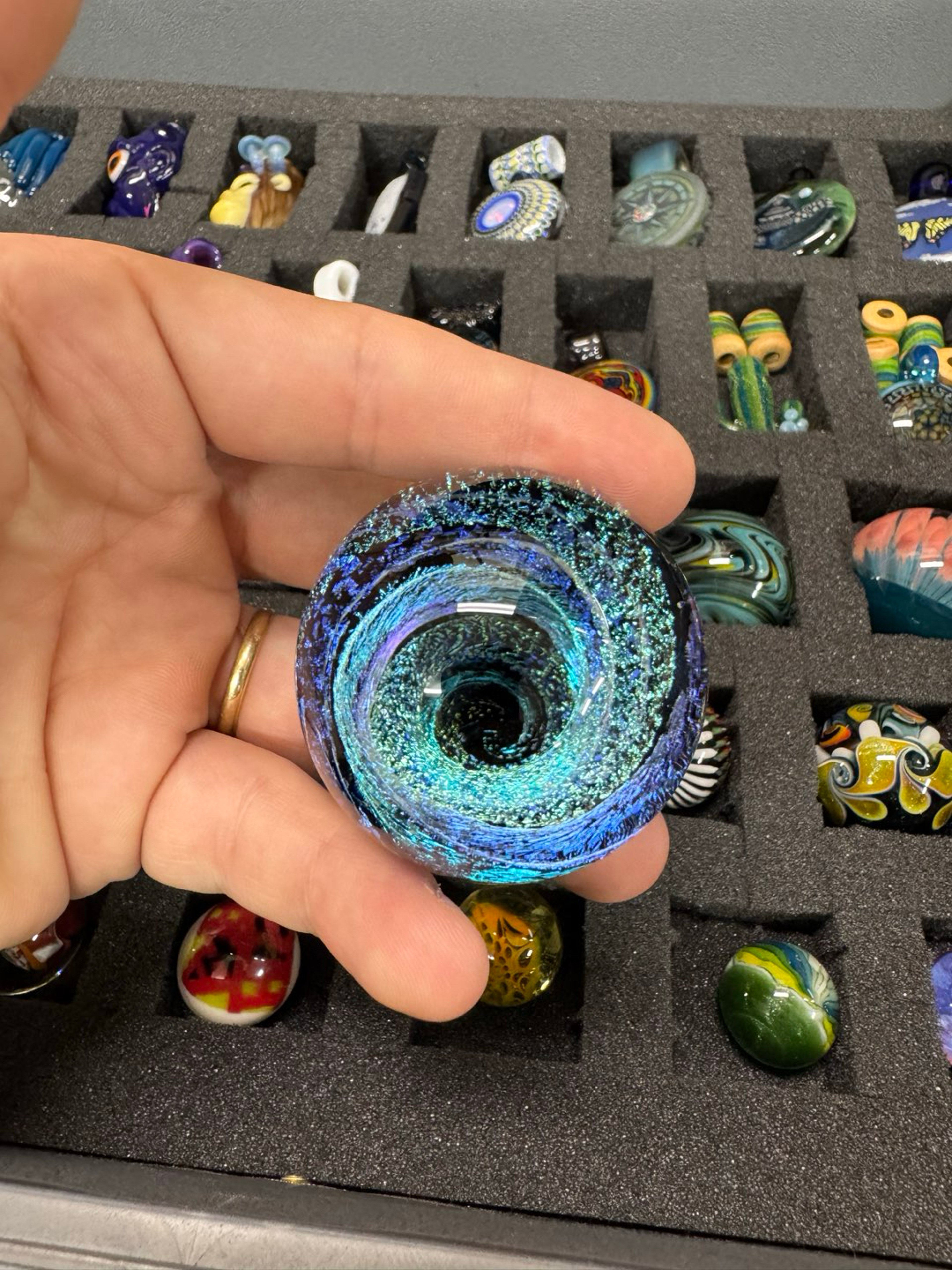 Preview pic of Large Dichro Vortex w/ Door