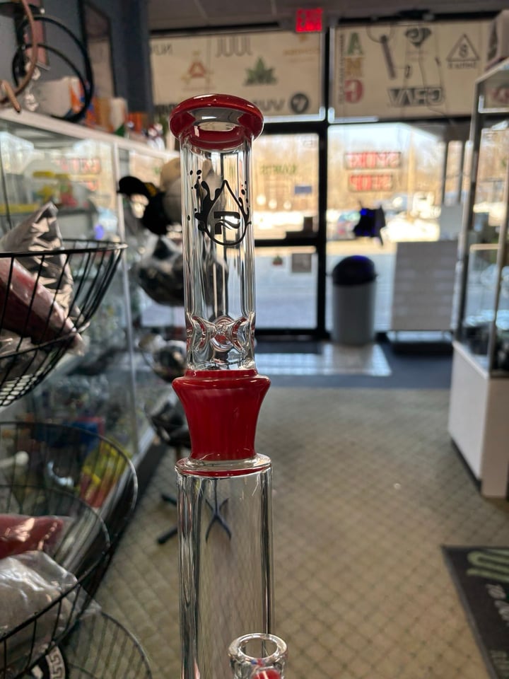 Pulsar Straight Tube | Shop Straight Tubes on GlassPass