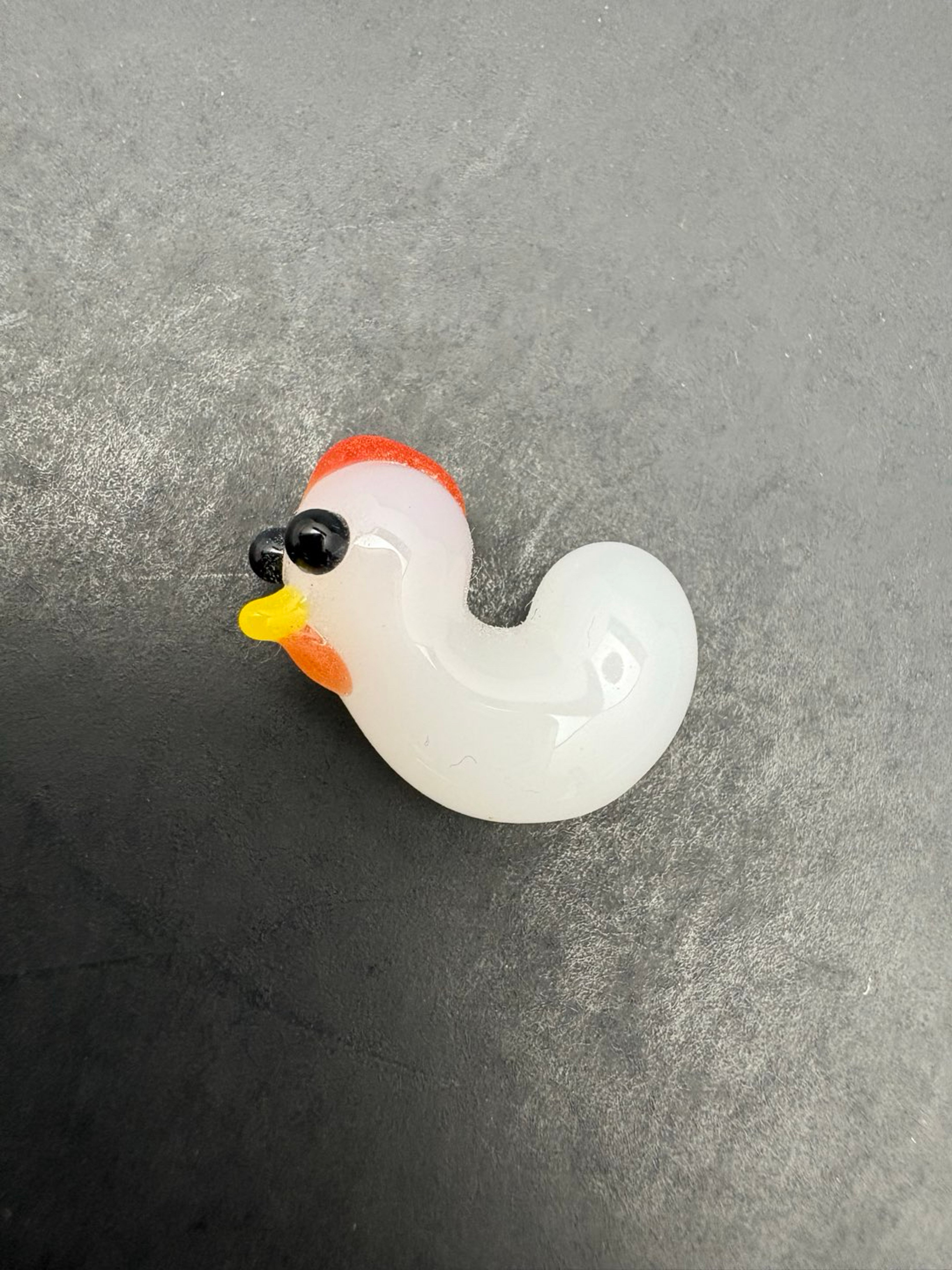 Preview pic of Mini Glass Chicken