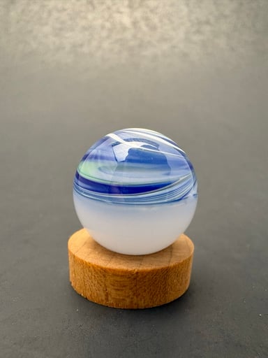 Preview pic of Blue/White Marble