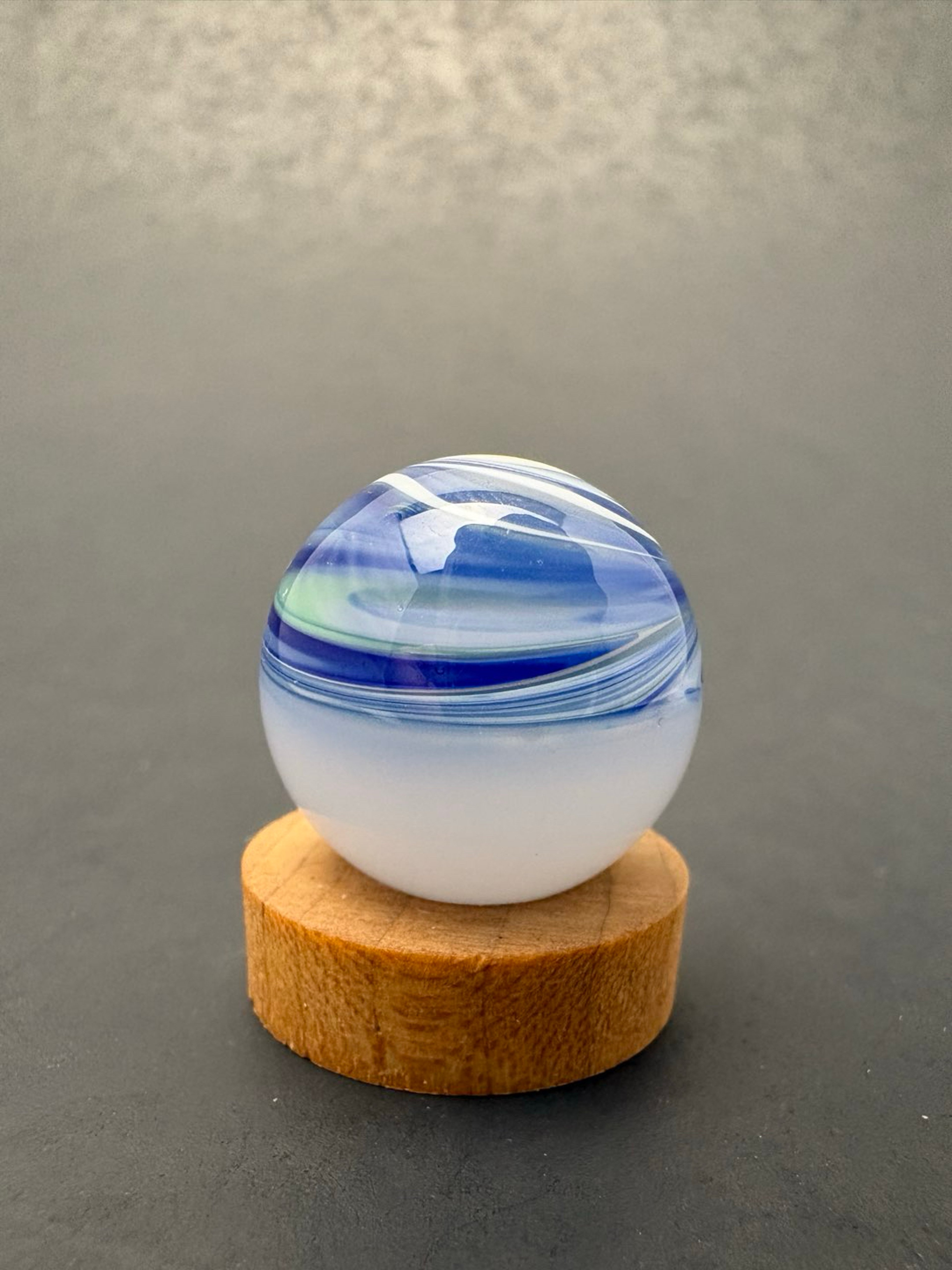 Preview pic of Blue/White Marble