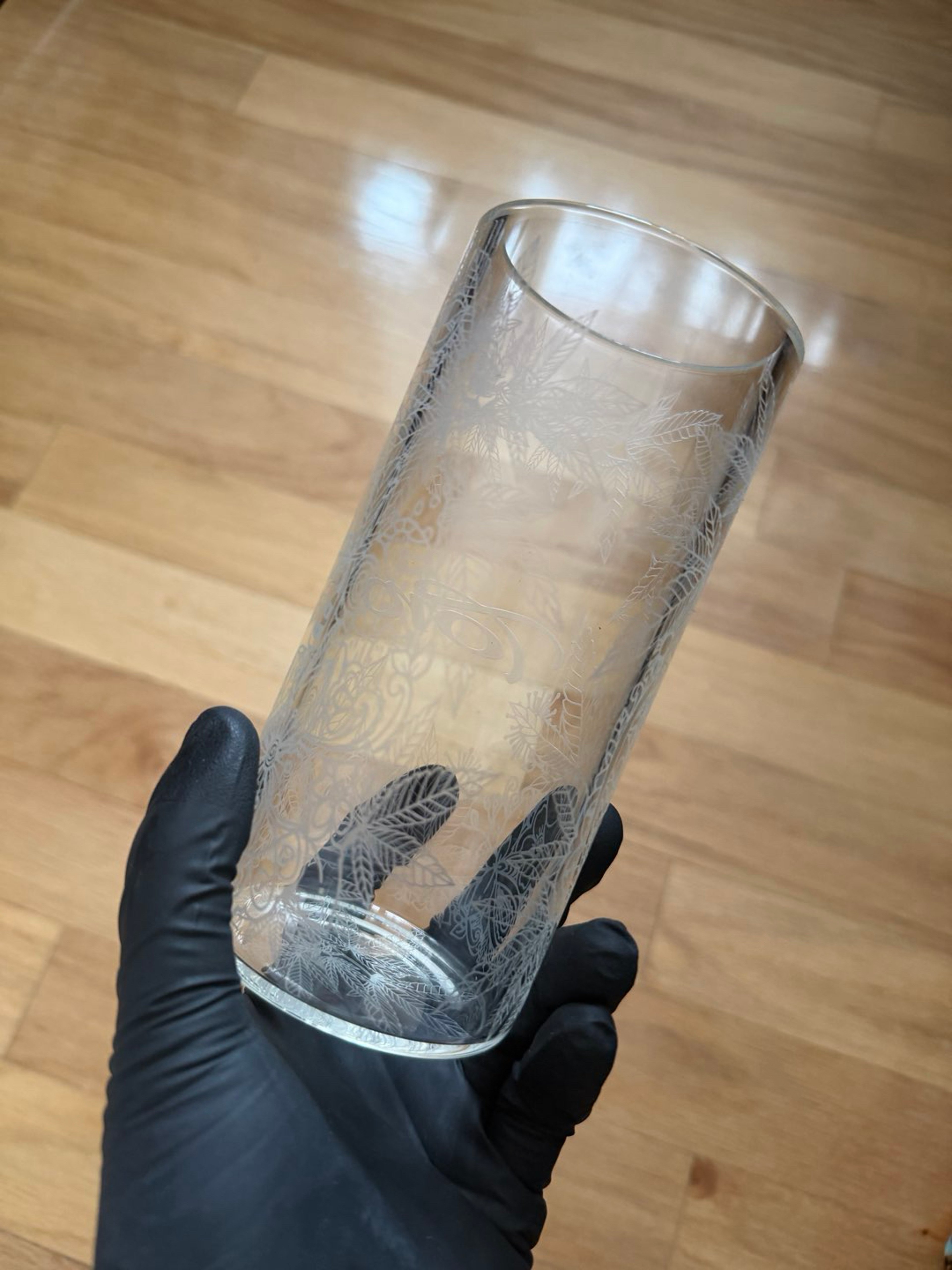 Preview pic of TORO - Pint Cup (420 LE)