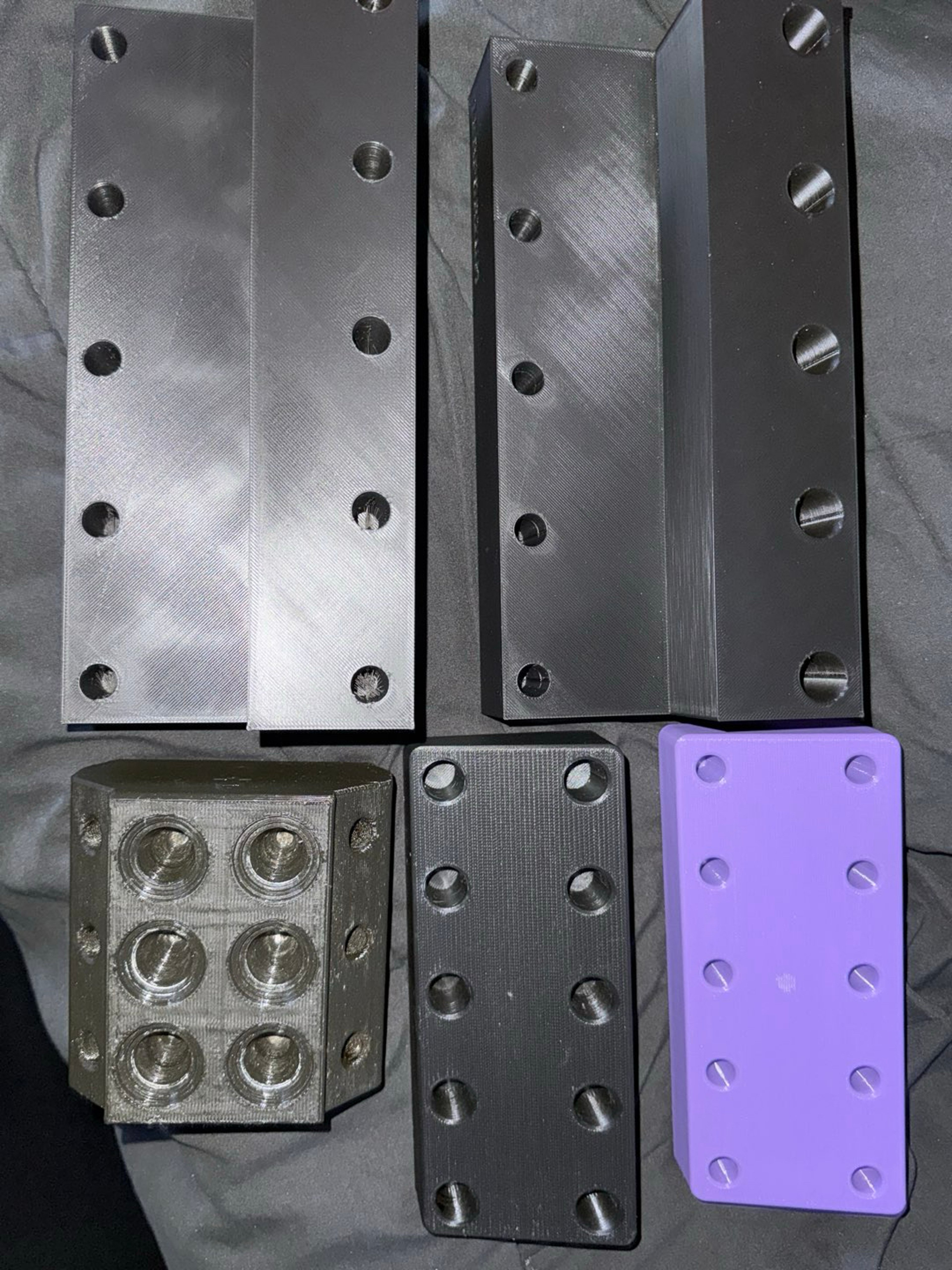 Preview pic of Two Ten Slot Big Terporium Stands, Two Ten Slot Small Terporium Stands! 1 E4P Stand. Five Stands Total! Trusted Seller! Brand New!