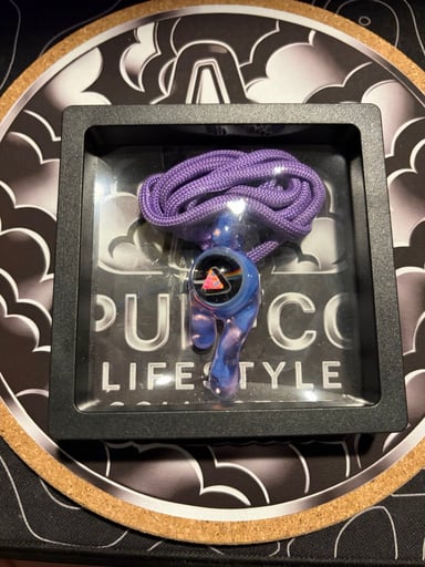 Preview pic of Disqo Pink Floyd Pendant