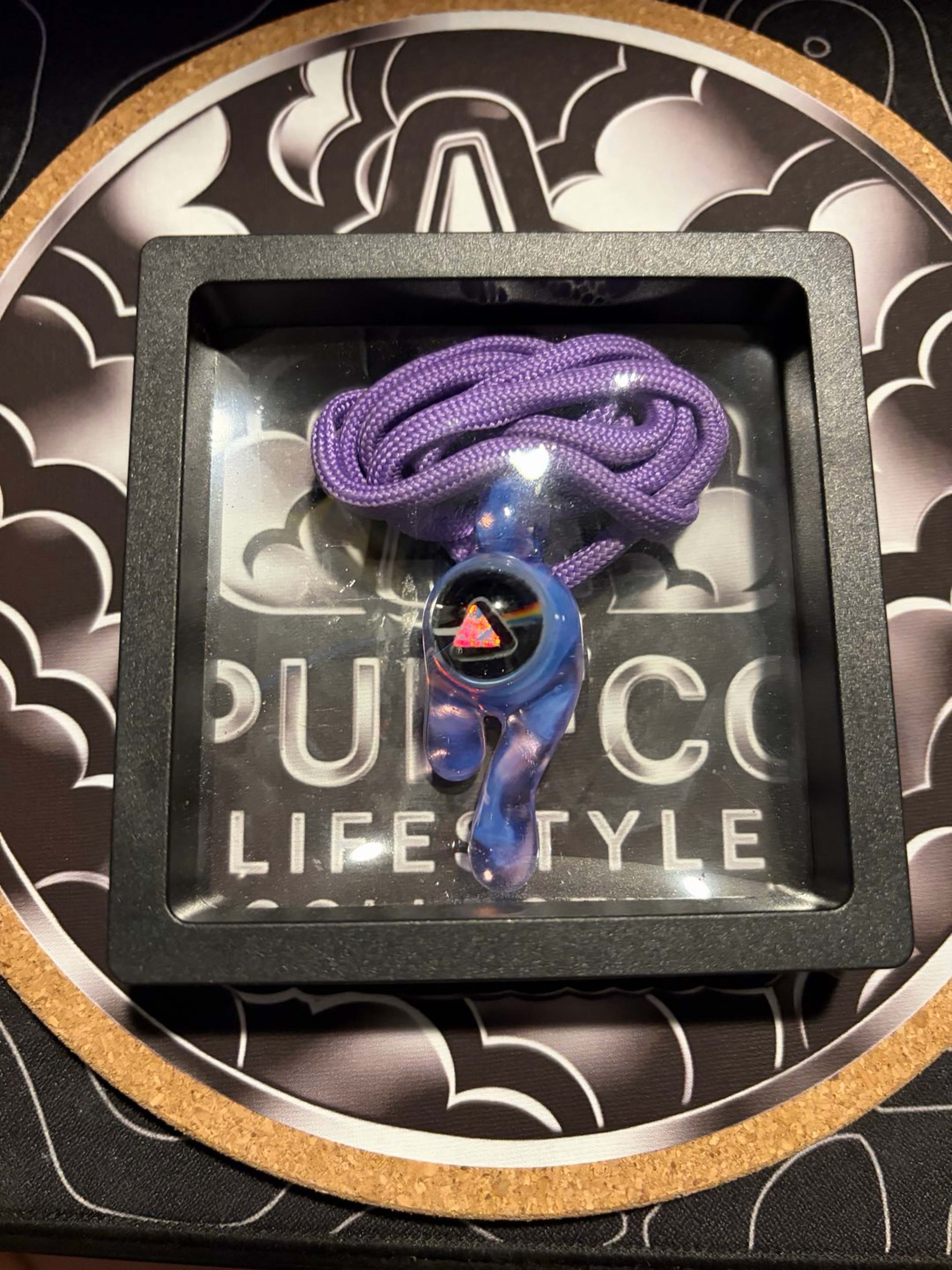 Preview pic of Disqo Pink Floyd Pendant