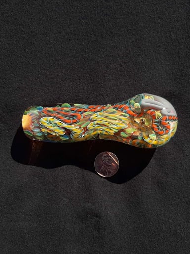 Preview pic of Inside out, color changing, borosilicate glass pipe