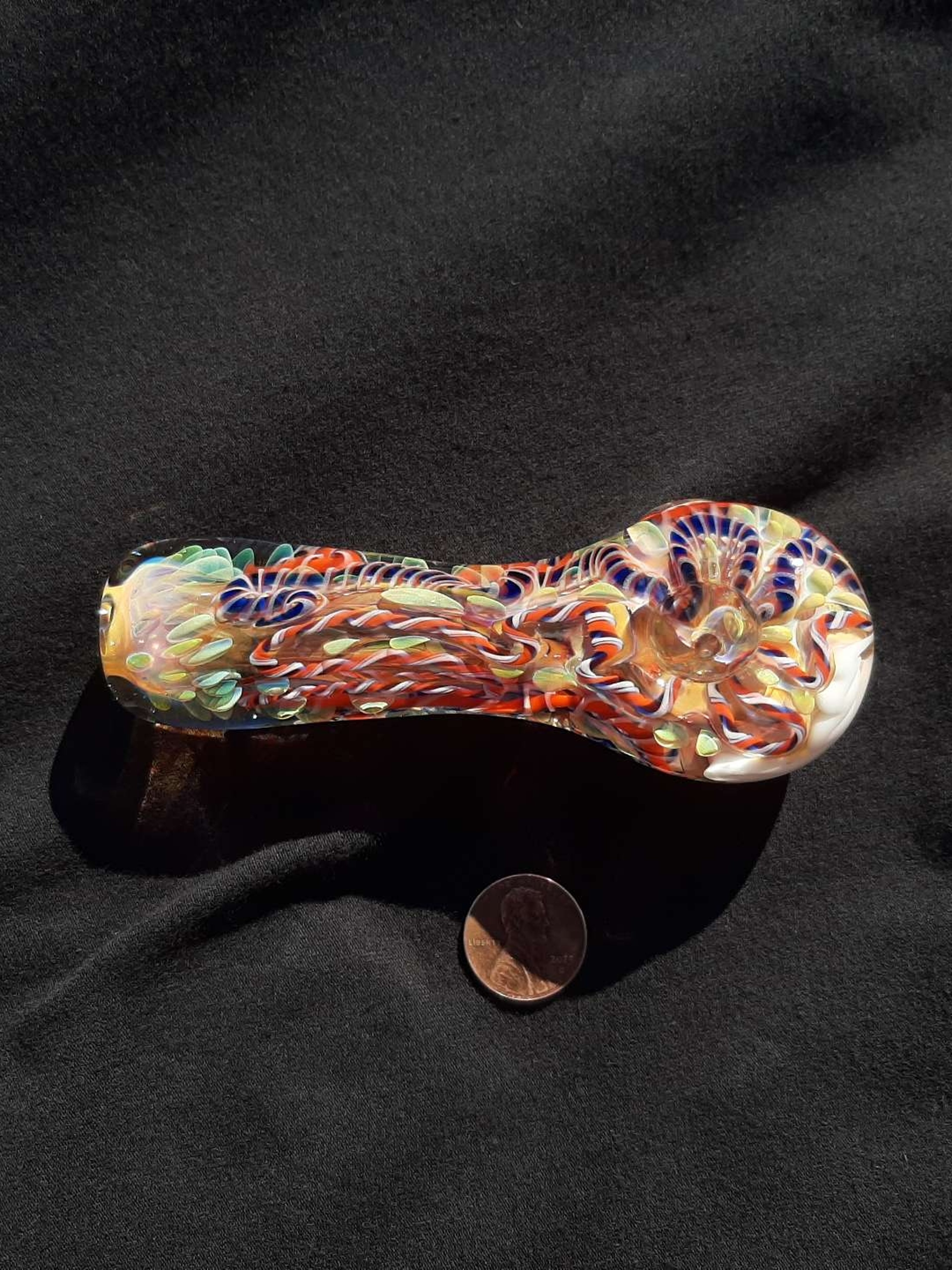 Inside out, color changing, borosilicate glass pipe image 0