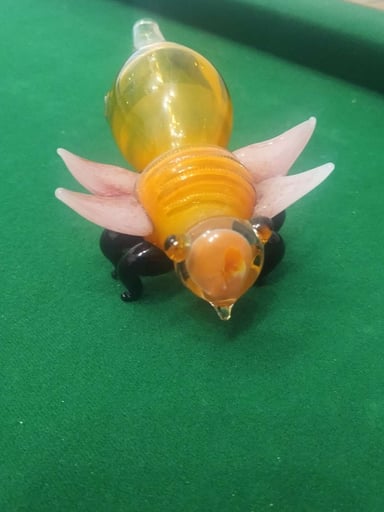 Preview pic of The queen bee