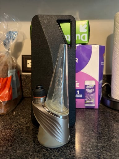 Preview pic of Puffco peak pro