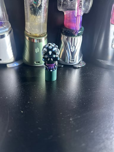 Preview pic of Pivot topper 1of1 sugar skull Spinner top