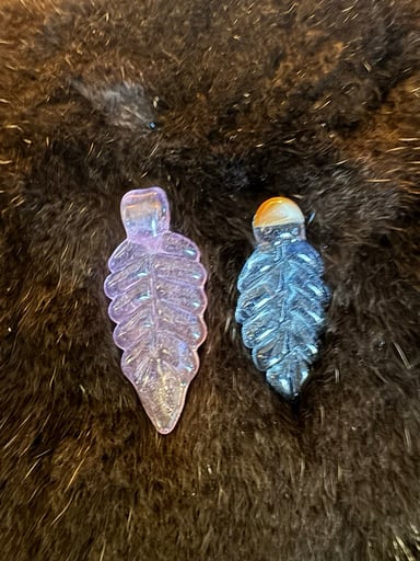 Preview pic of Two leaf shaped pendants