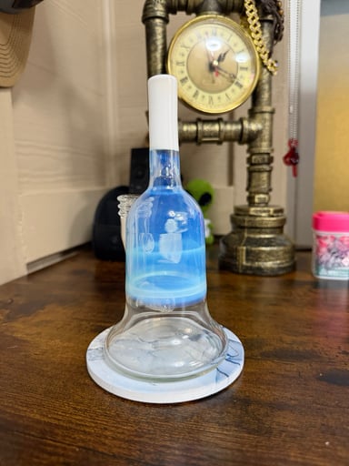 Preview pic of Blue ans white heady rig