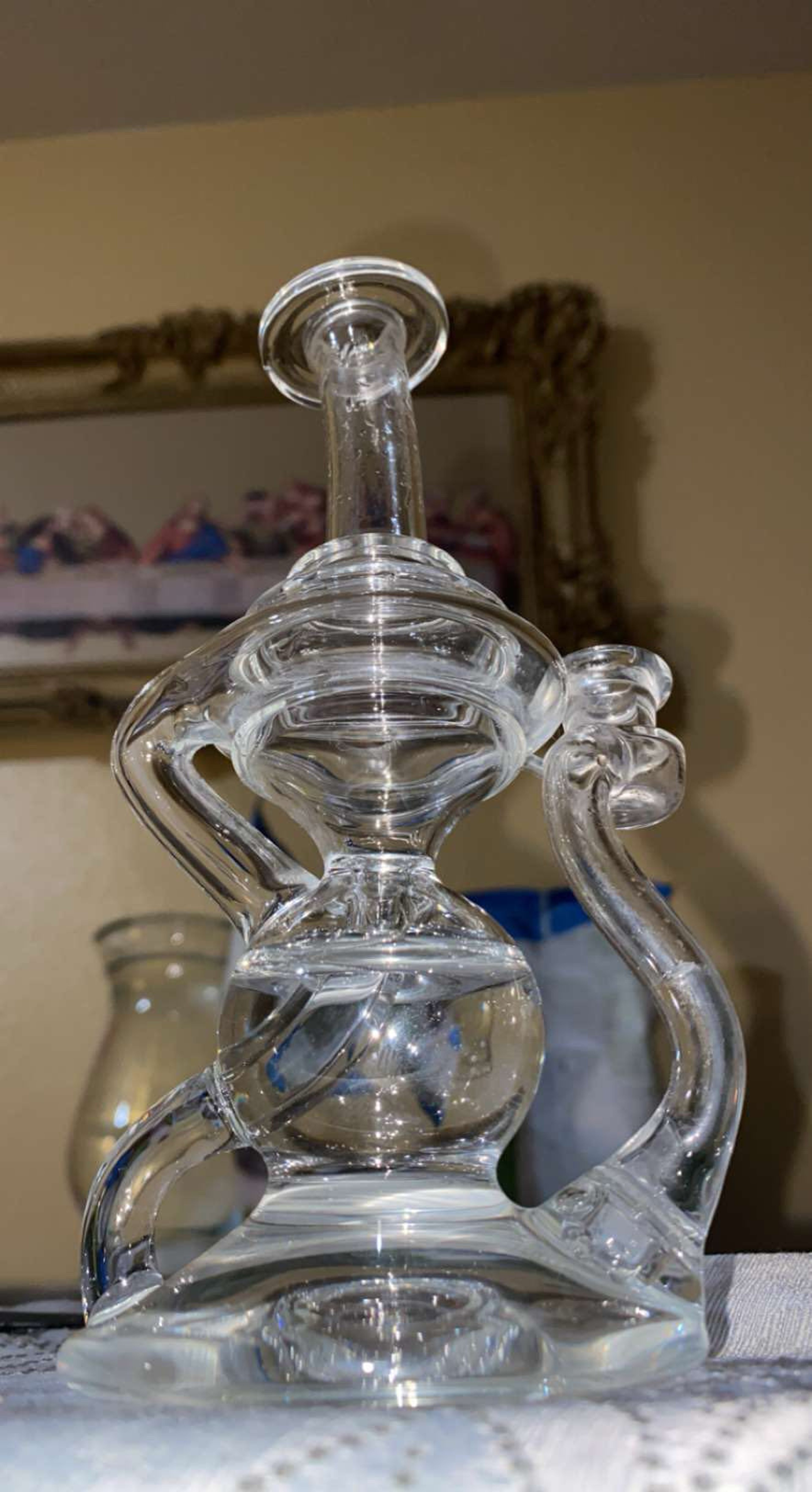 Tony Hernandez glass image 0