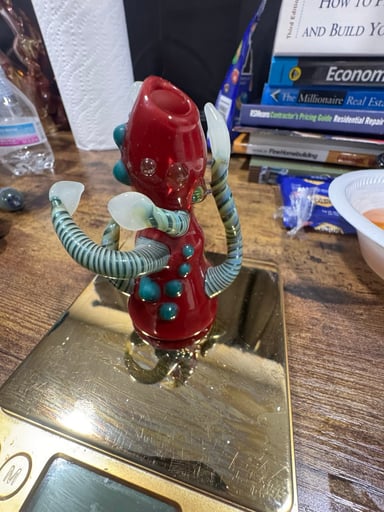 Preview pic of Moster puffco top