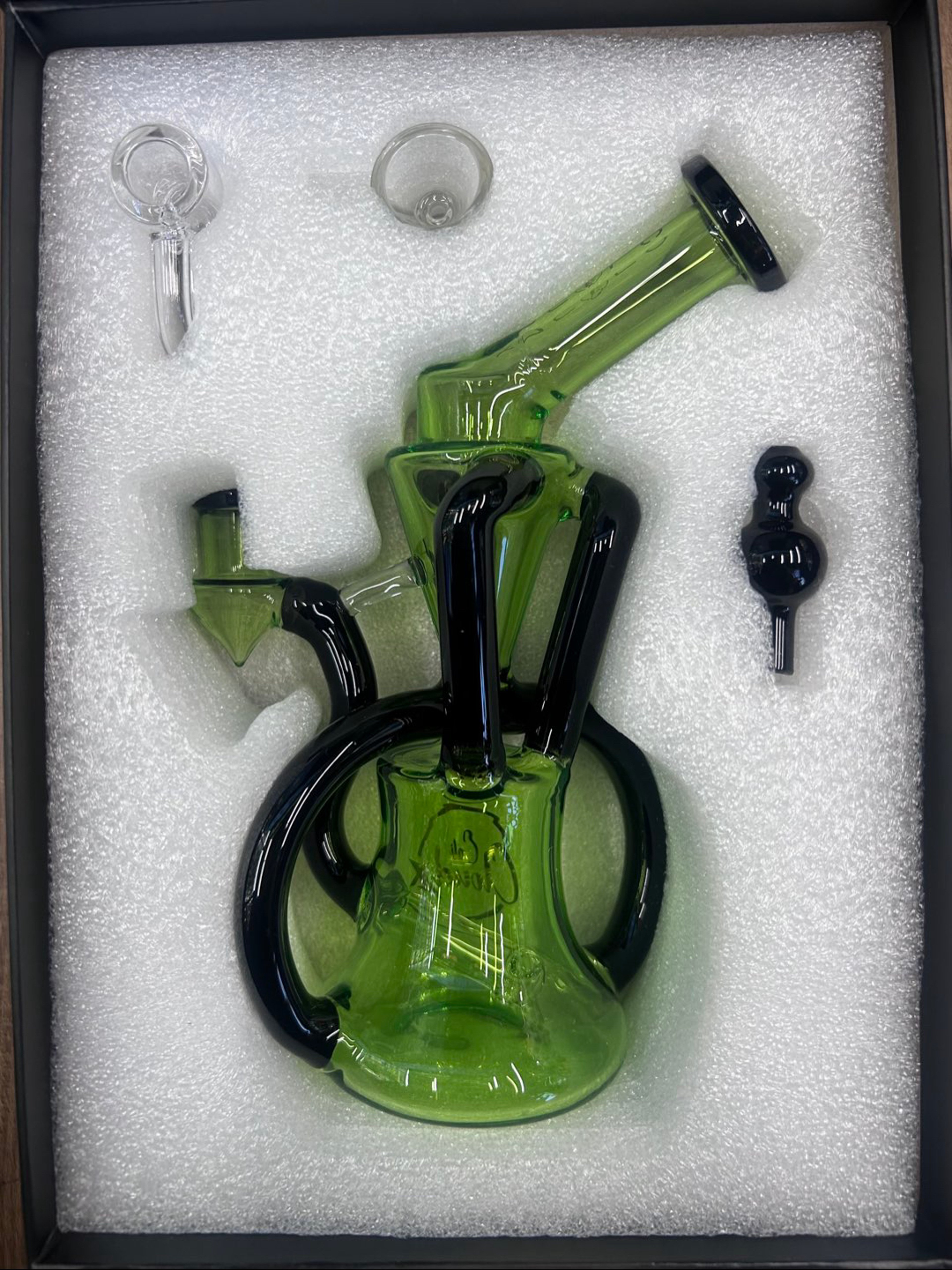 Preview pic of Cali CloudX 🧪 Color Tube Recycler Rig Water Pipe Set | Green & Black