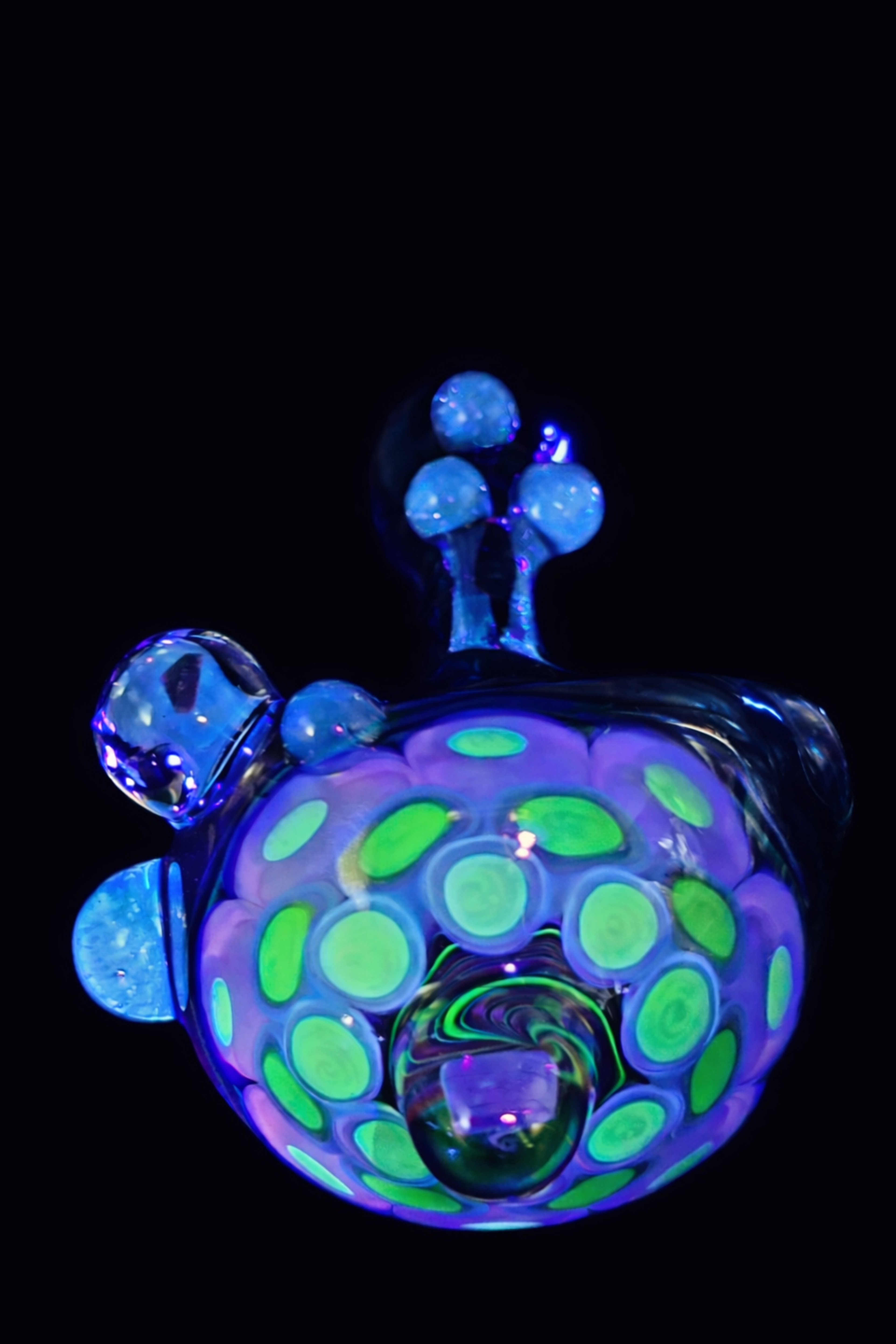 UV Reactive Dotstack Pipe image 0