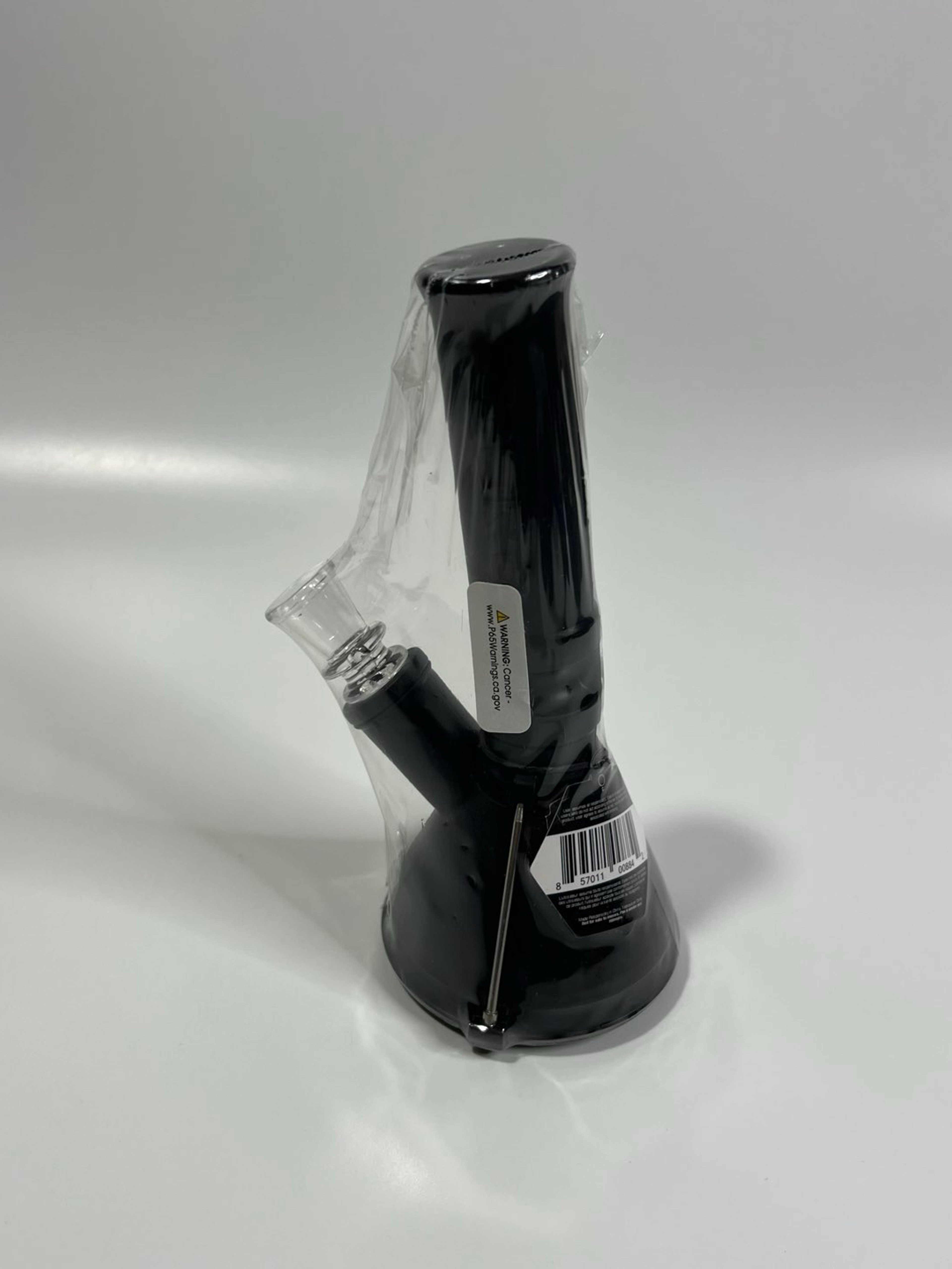 Preview pic of EYCE BLACK SILICONE MINI BEAKER WATER PIPE STASH JAR MINI TOOL