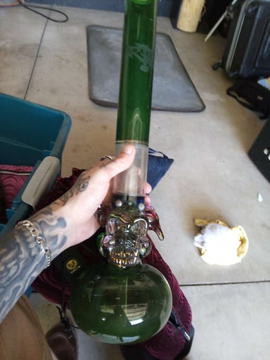 Preview pic of Old school ARTS JBD BAKER glass with perks