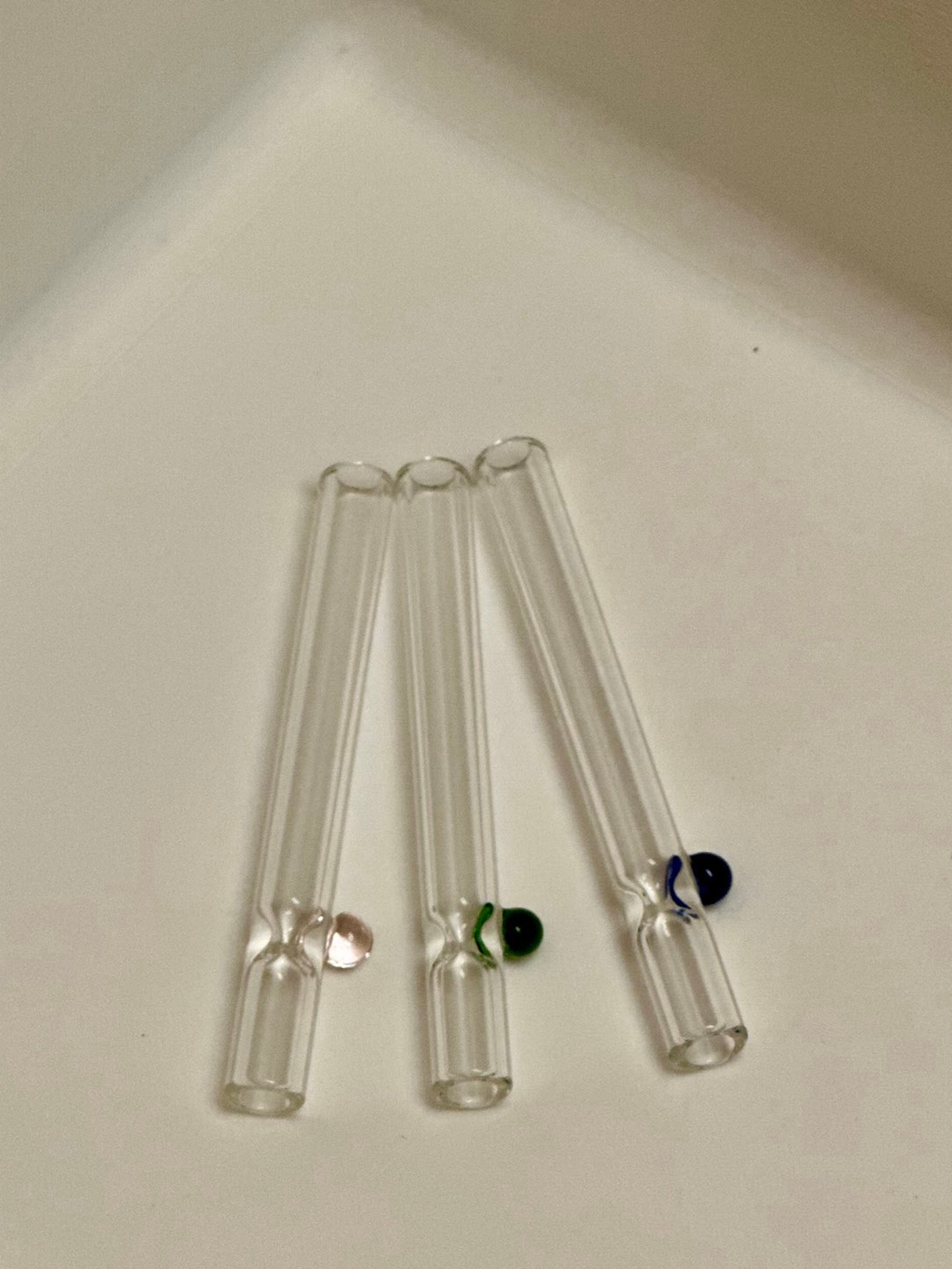 Preview pic of 3 piece glass one hitters