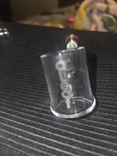 Preview pic of ALEAF QUARTZ WIDE BASE BANGER SCREW TIP