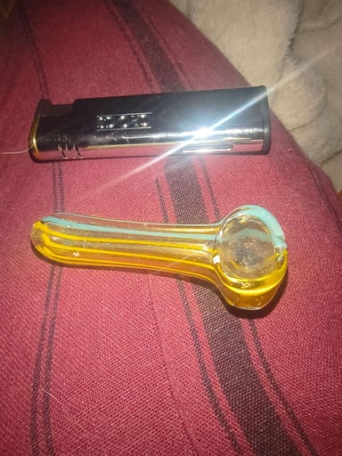 Preview pic of Miniature Glass Dry Pipe