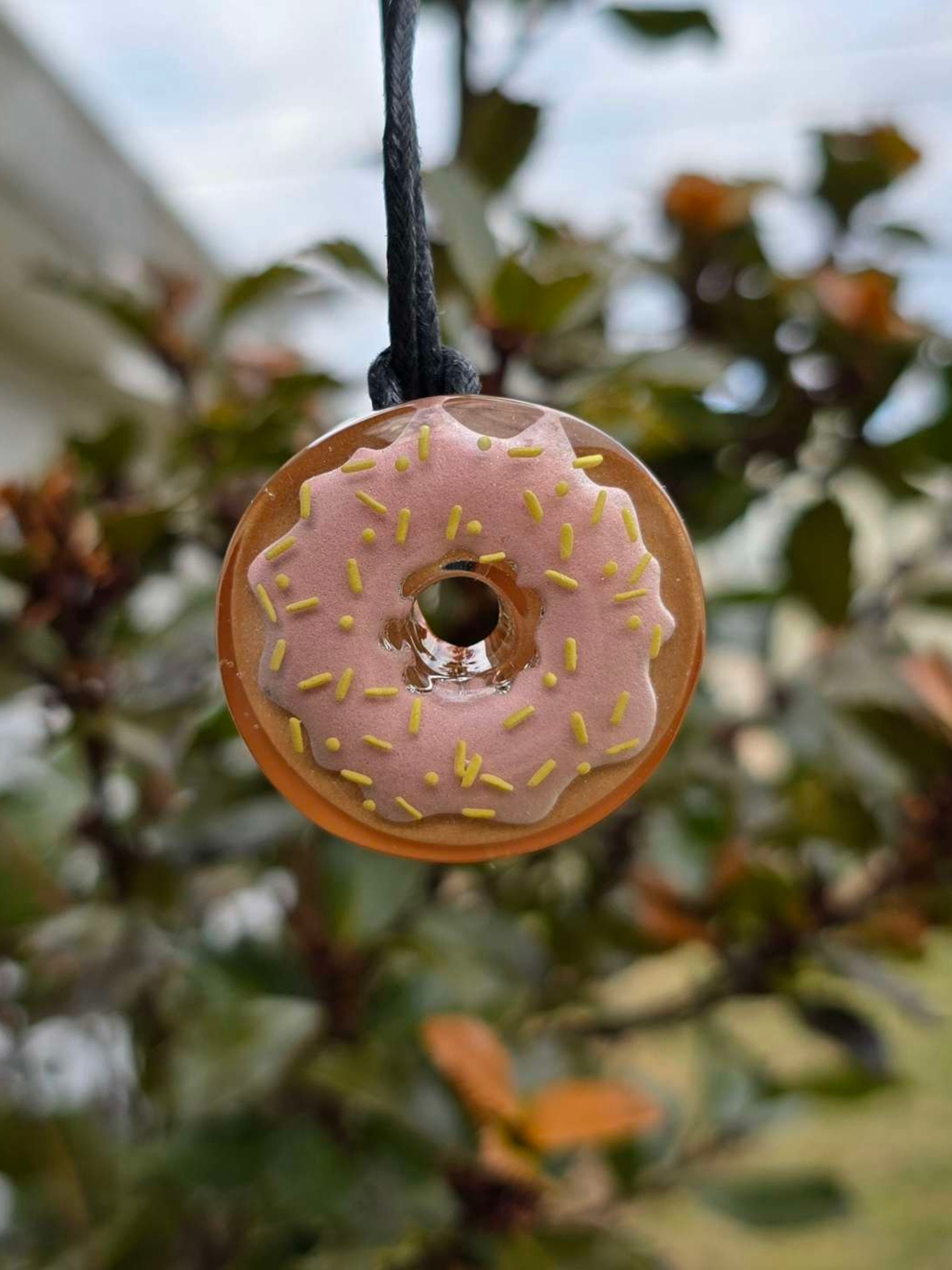 Preview pic of Donut Layered Glow Pendant