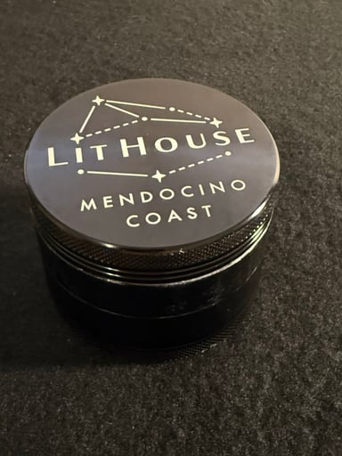 Preview pic of Lithouse 4 Stage Aluminum Grinder 2.5”
