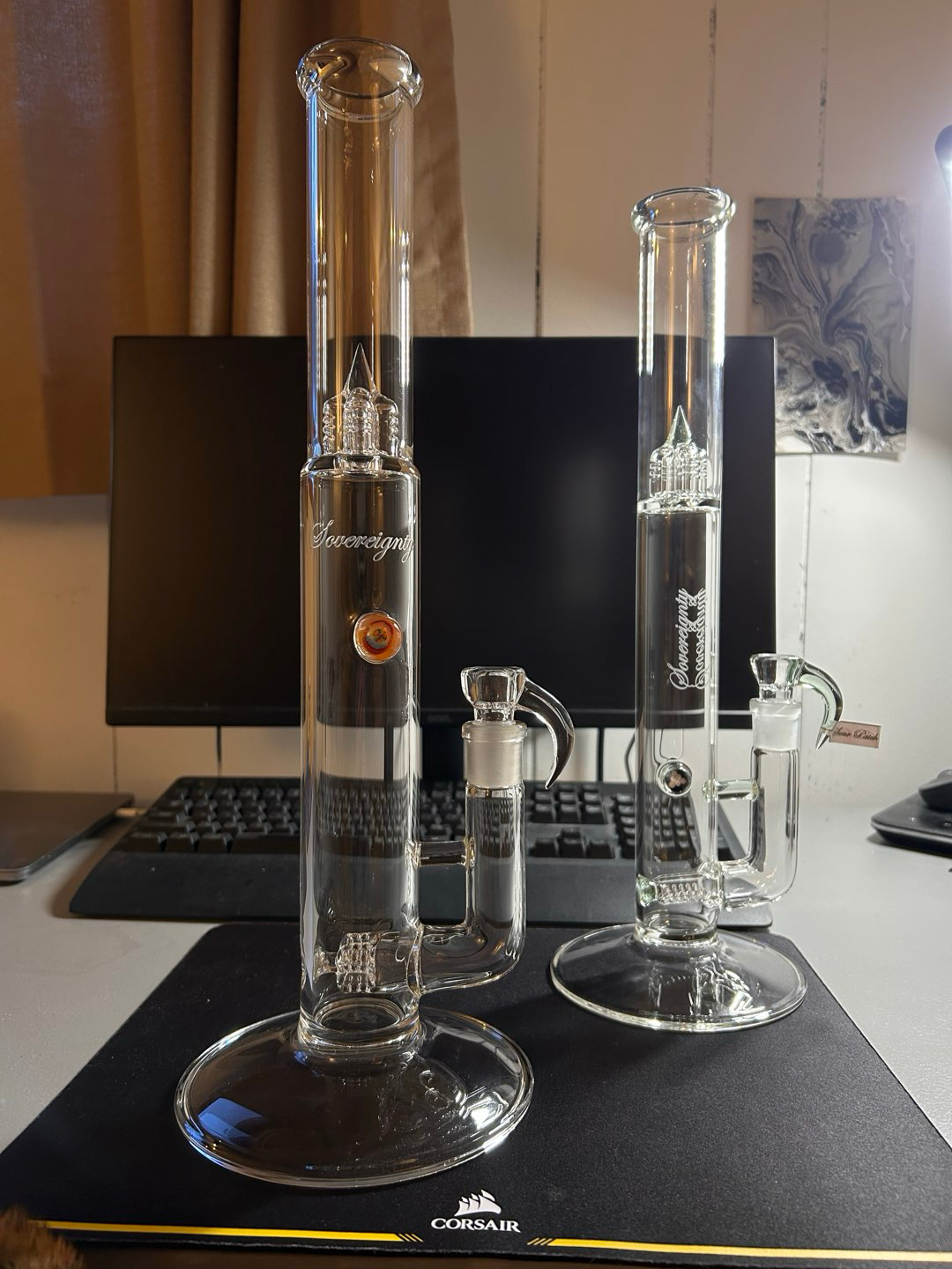 Preview pic of Sovereignty glass mini 3 bishop