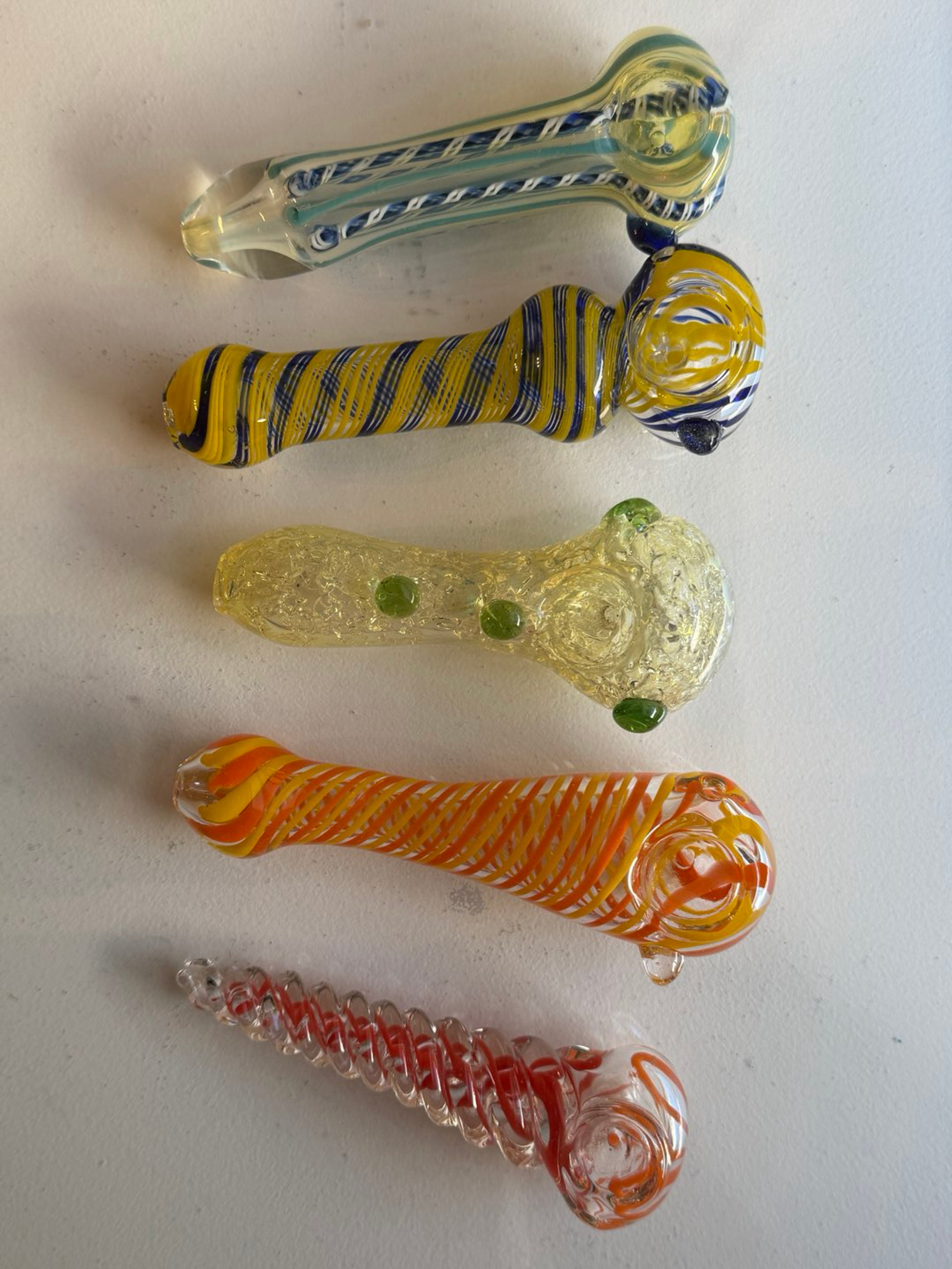 4.5” Glass pipes. Set of 5. image 0