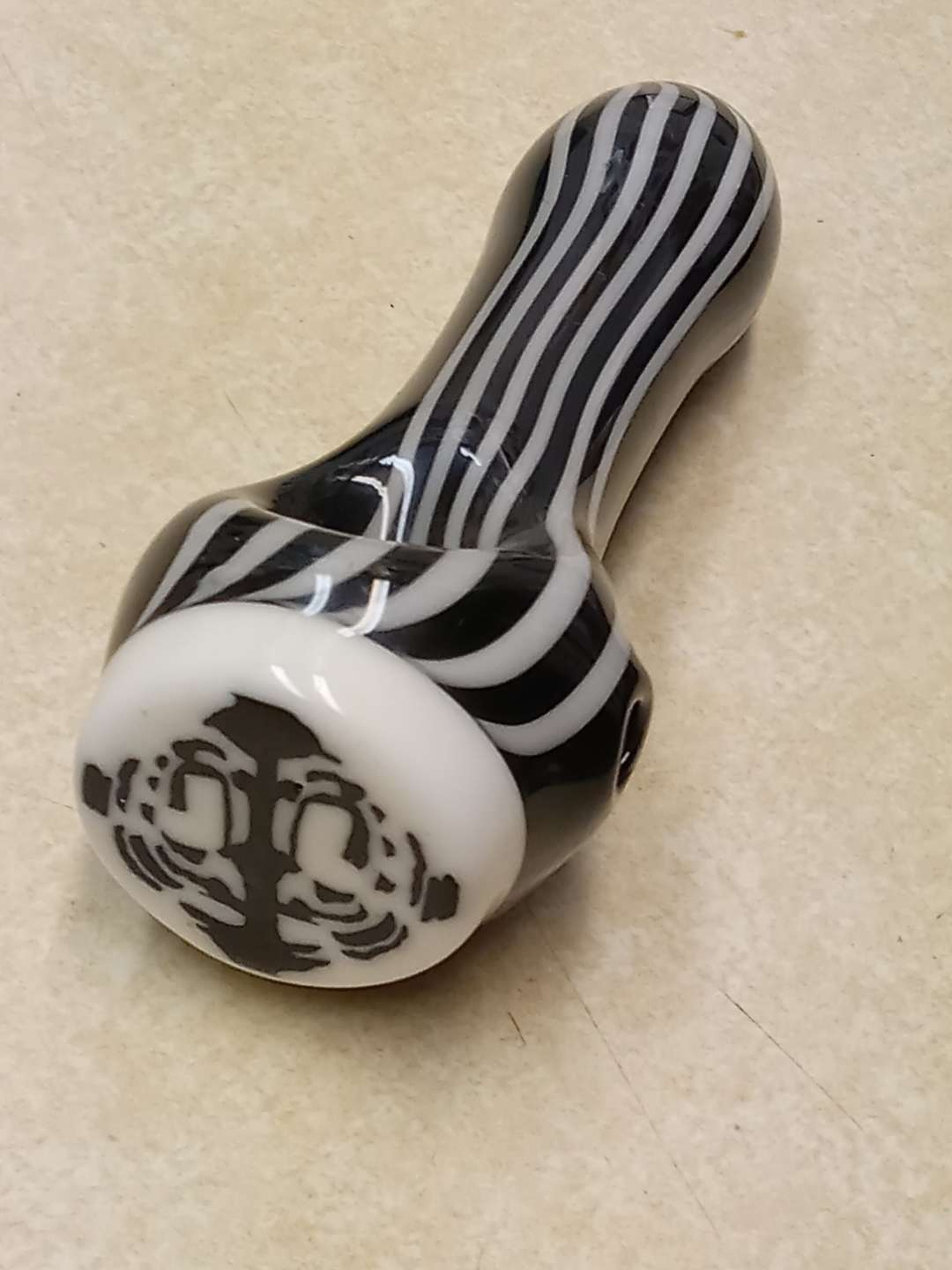 2015 Nate Dizzle aka Swiss perc, dry spoon. image 0