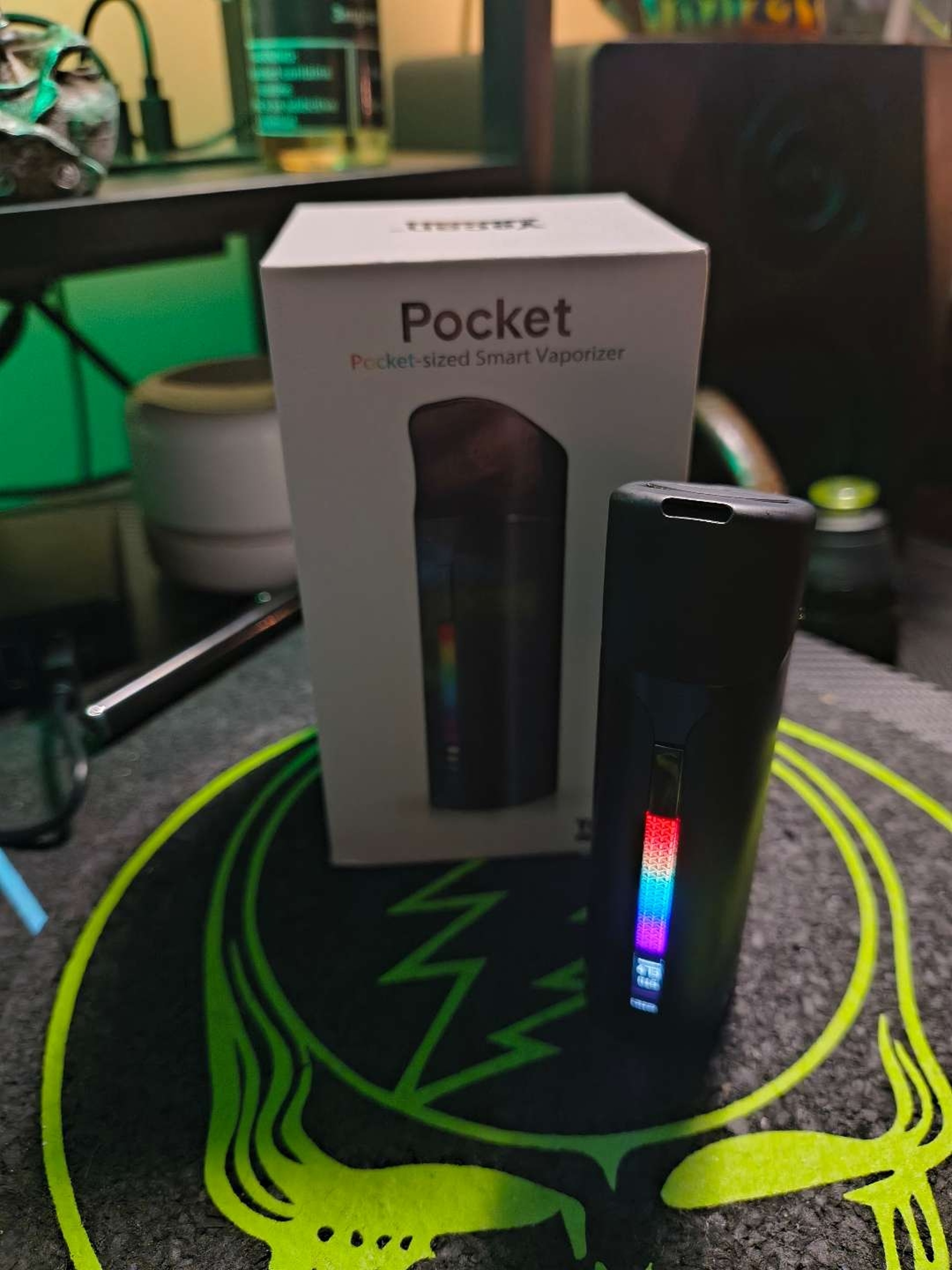Preview pic of Yocan pocket and yocan iris bundle