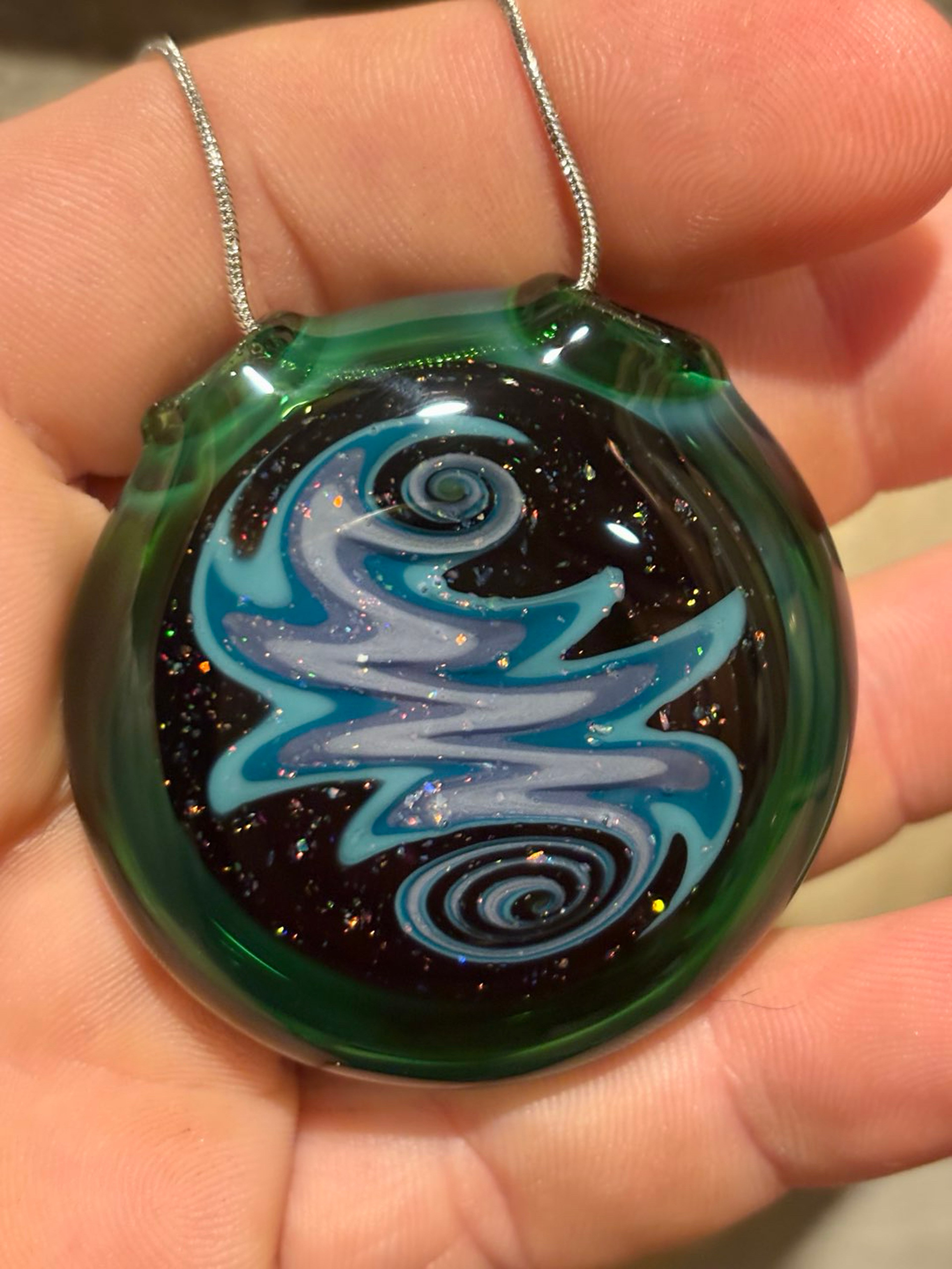 Preview pic of Crushed opal wigwag pendant