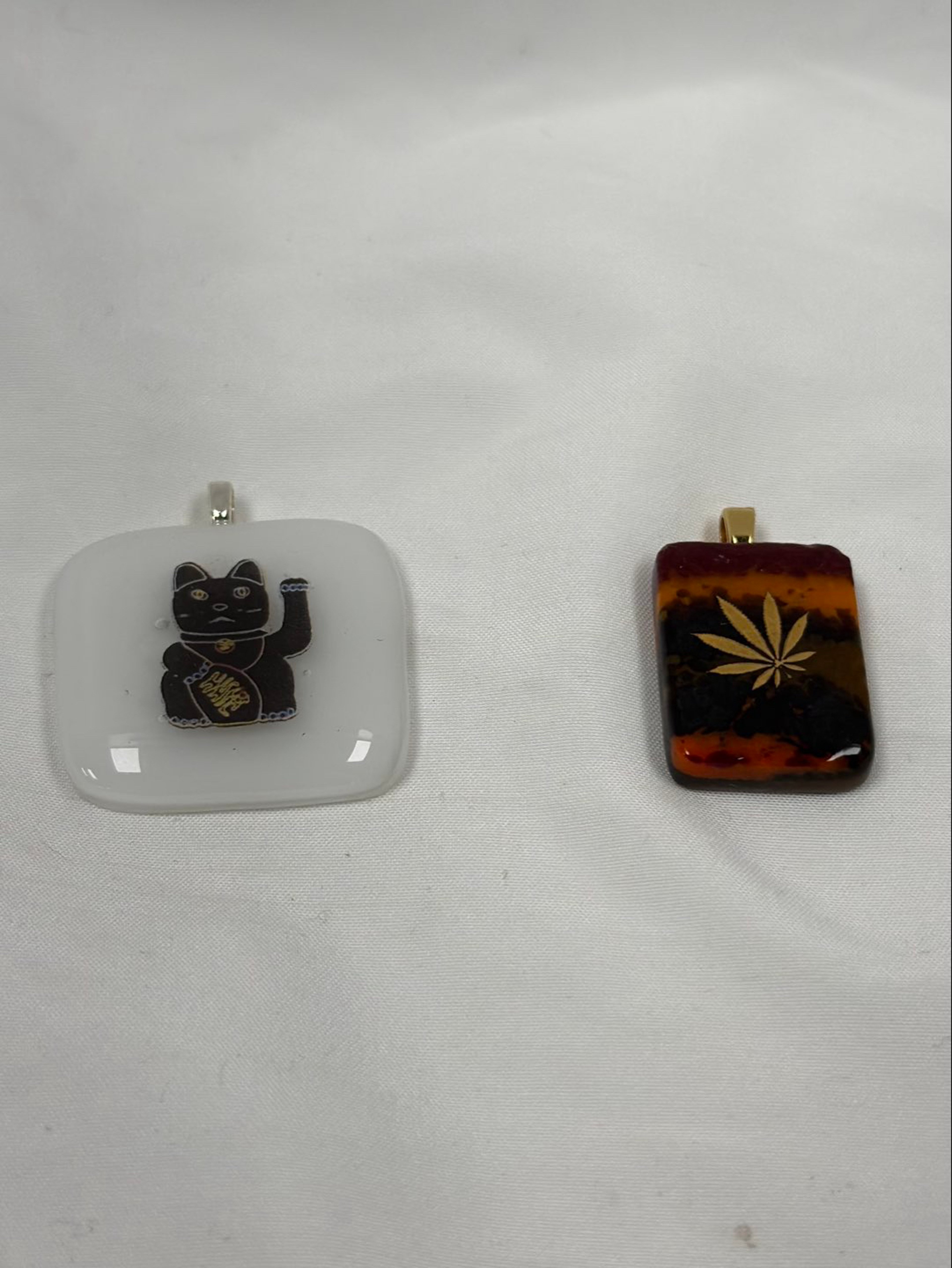 Preview pic of PENDENT SET - #8